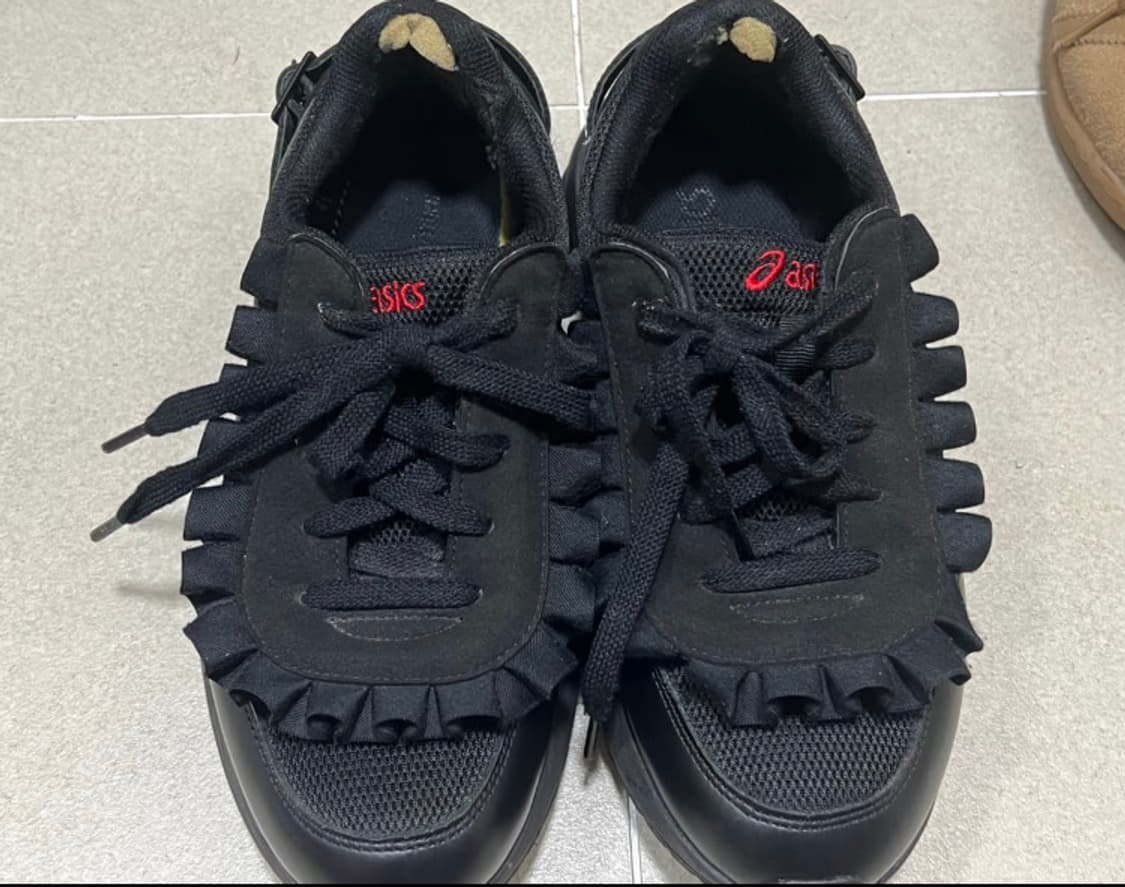 (네고가능) 슈슈통 아식스 타사 블랙 상품이미지3