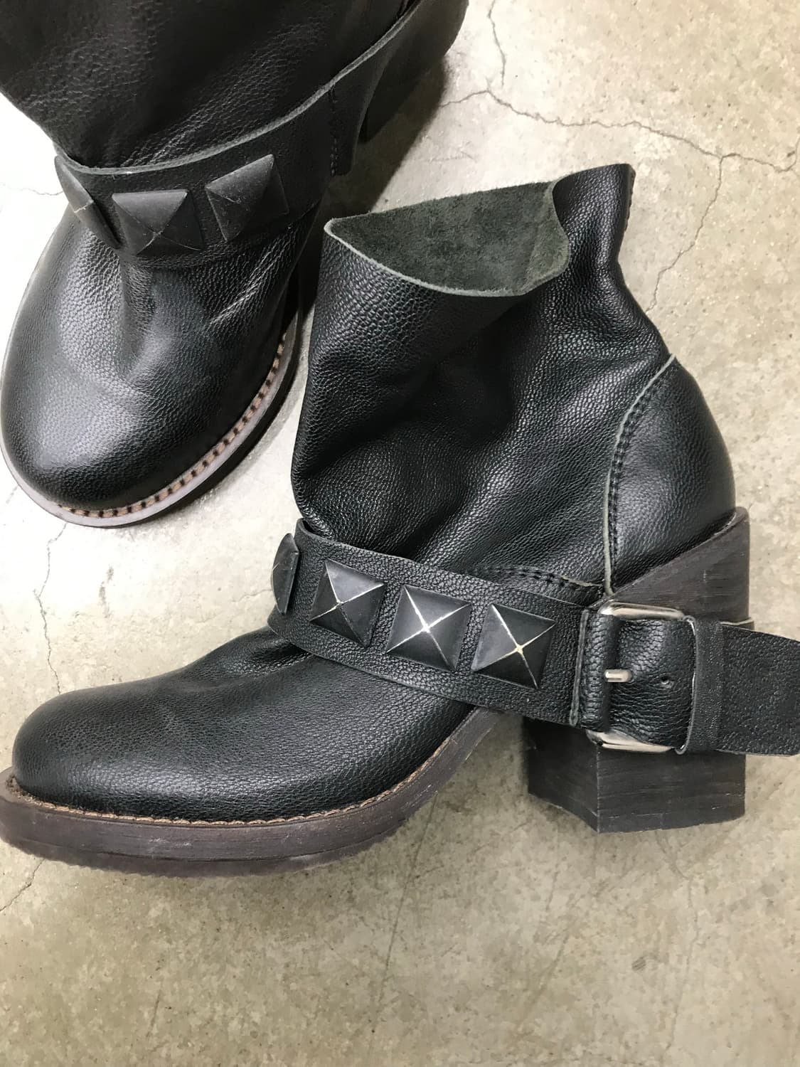 Buckle detail boots  상품이미지2