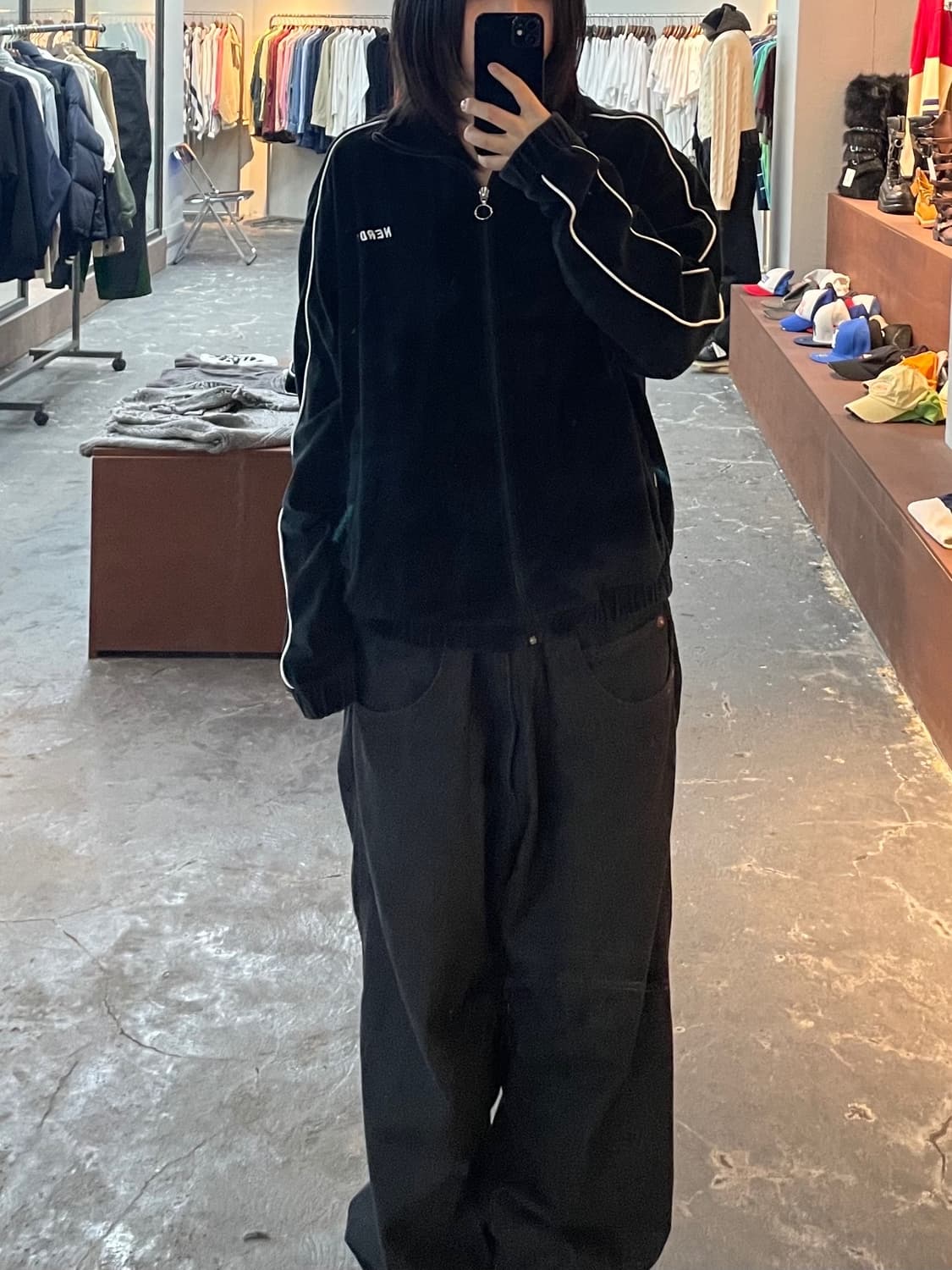 널디 블랙 벨벳 트랙탑 져지 H941 상품이미지1