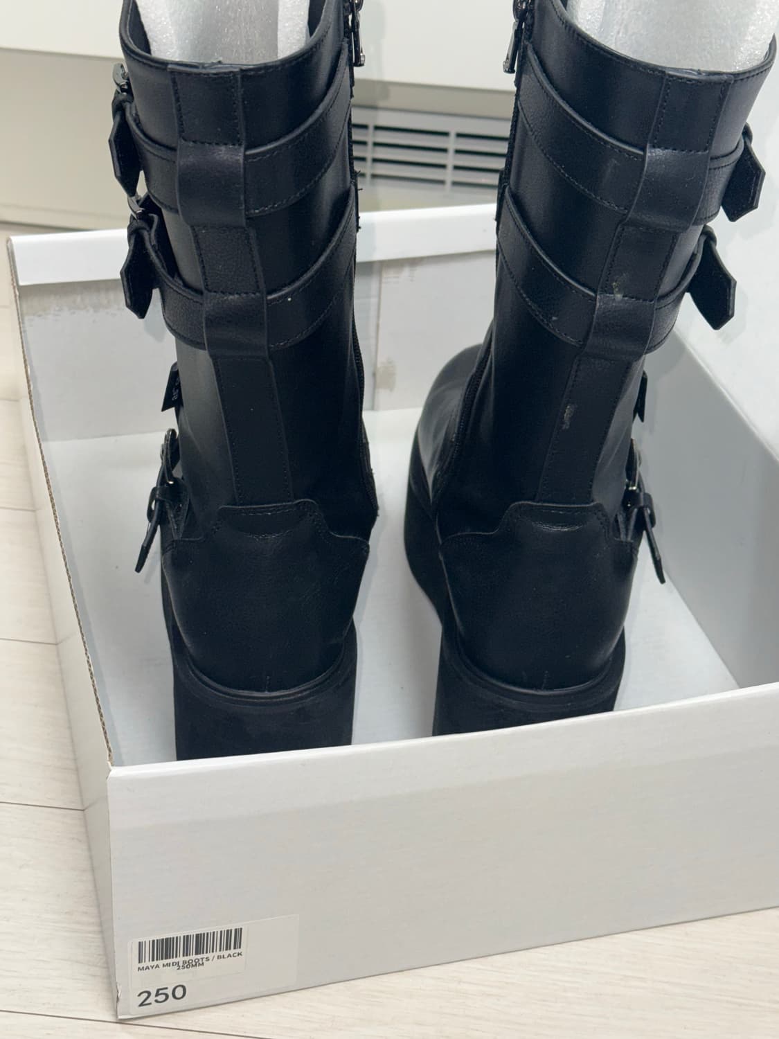 애즈온 MAYA MIDI BUCKLE BOOTS / BLACK 250 상품이미지3