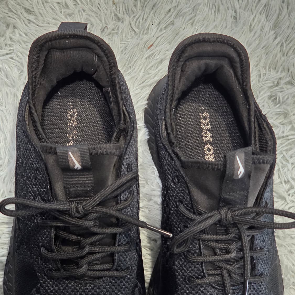 1q-22:프로스펙스 니트 러닝화 올블랙 (250mm)-거의새거 상품이미지6