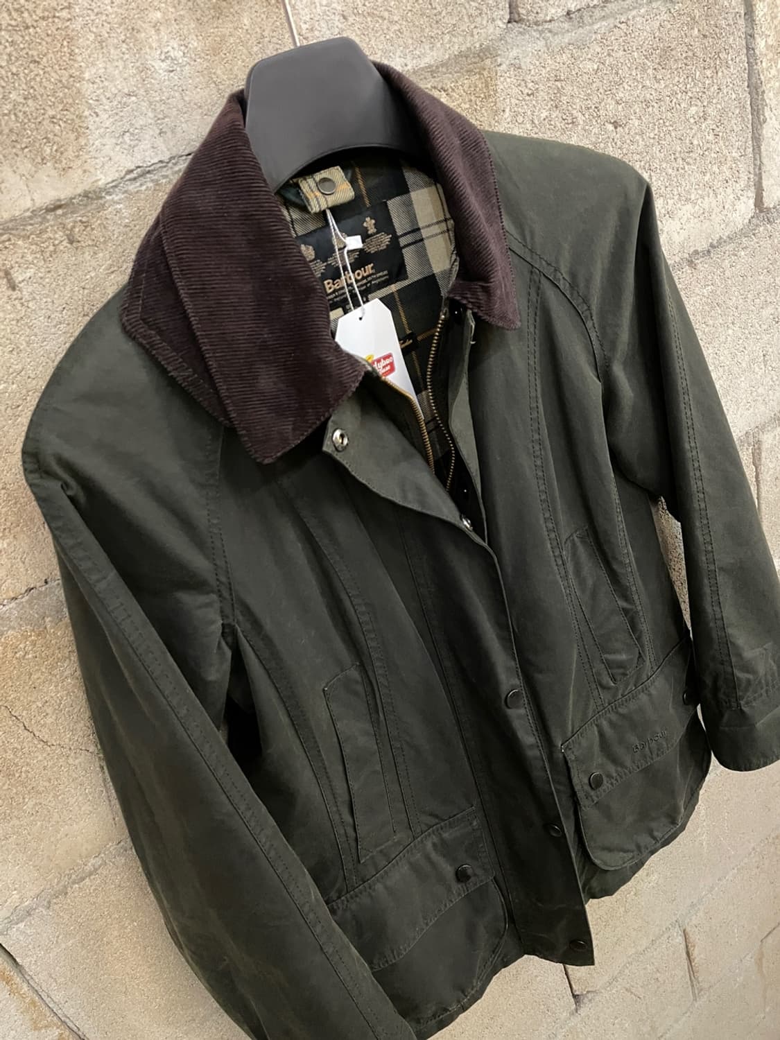 바버 비드넬 왁스 자켓 상품이미지3