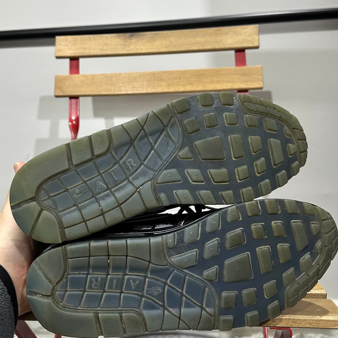 270) 나이키 운동화 남성 에어맥스 1 팅커 스케치 투 셸프 블랙 상품이미지5