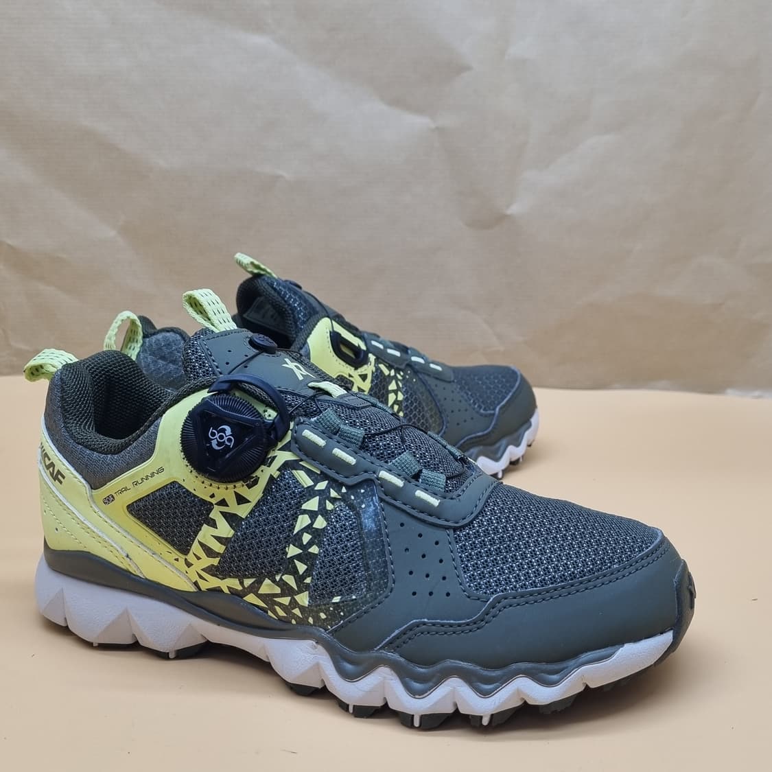 르까프 보아 트레일 런닝화 230 상품이미지1