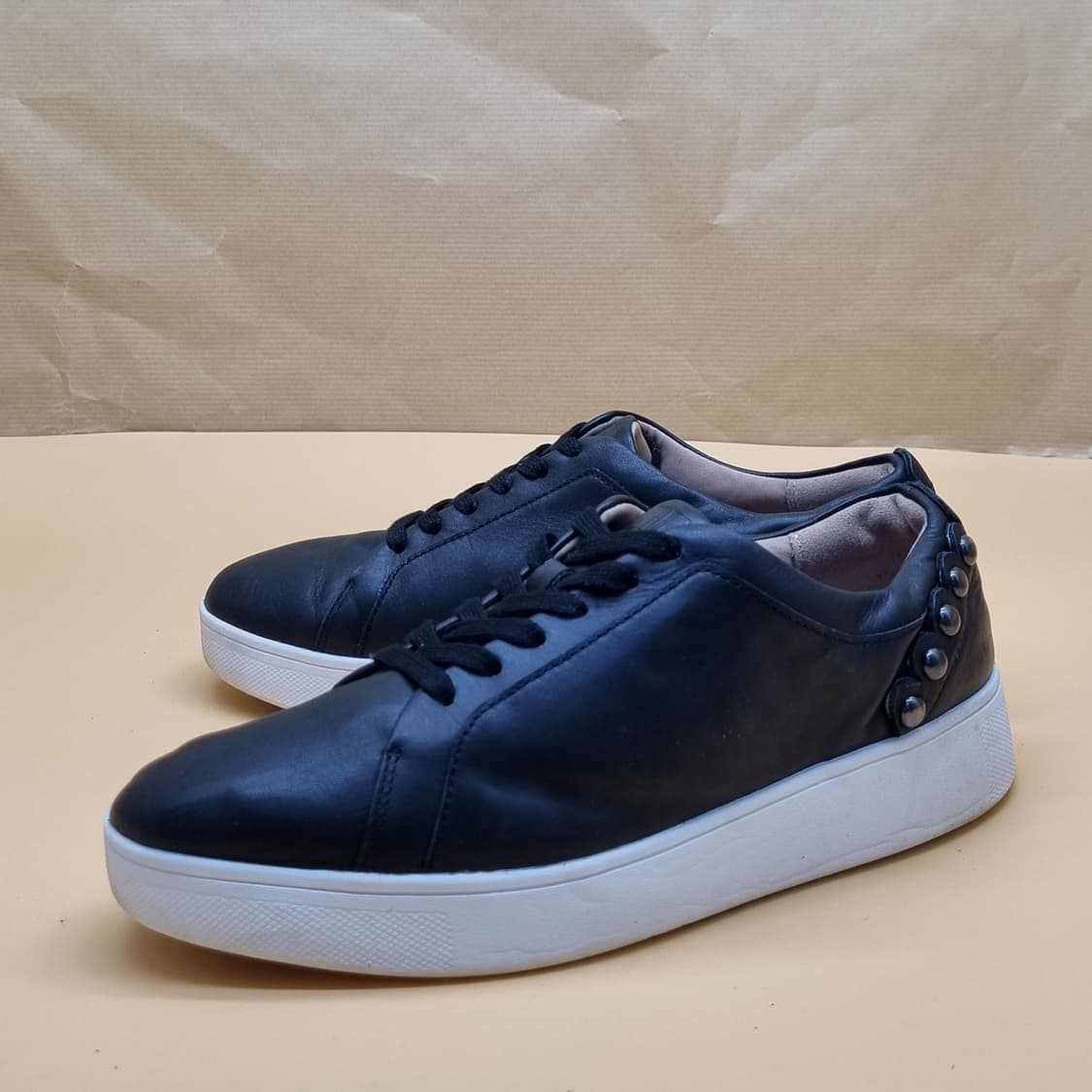 핏플랍 렐리 여성가죽 스니커즈 240. 상품이미지1