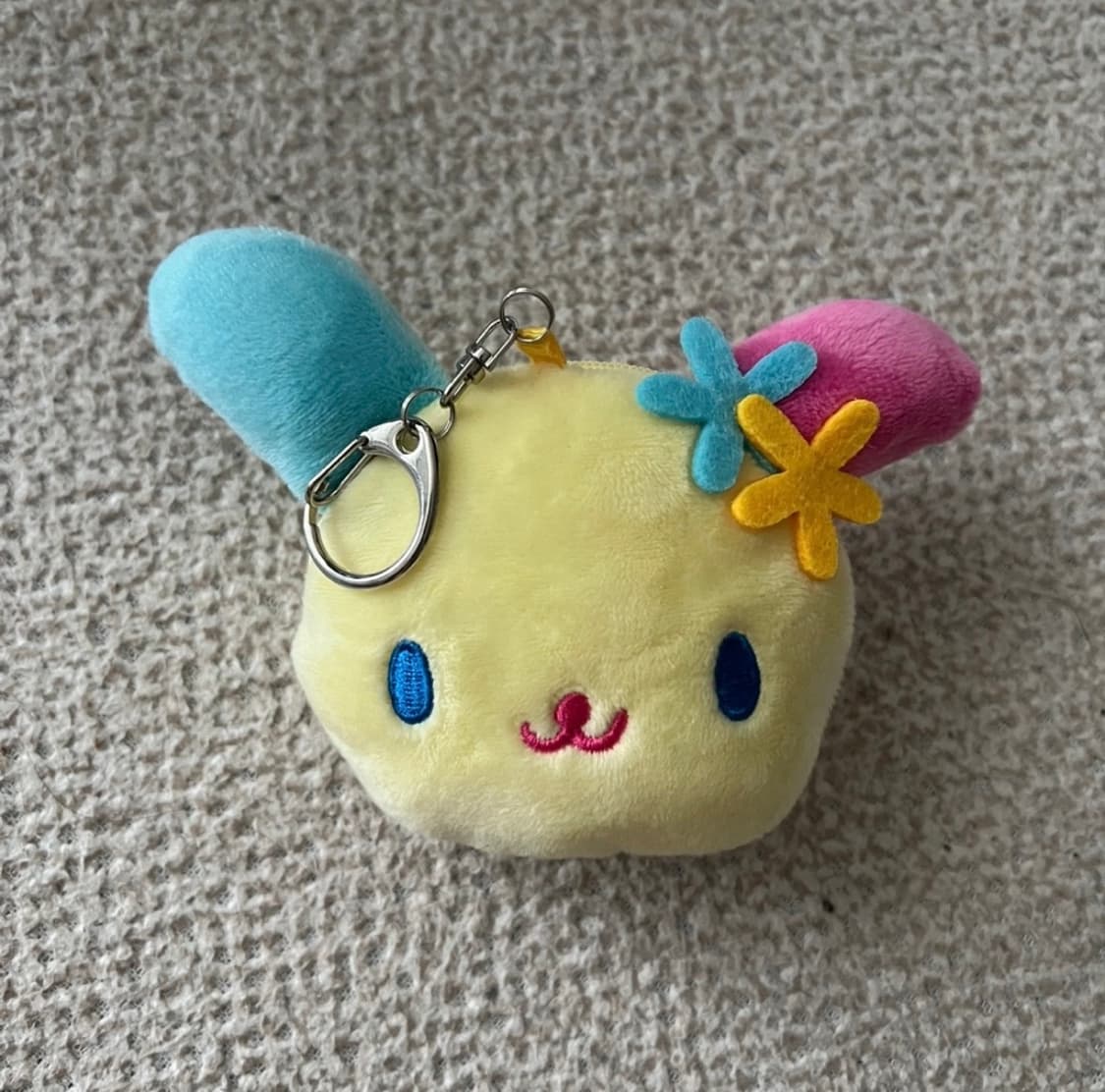 우사하나 에어팟케이스 상품이미지1