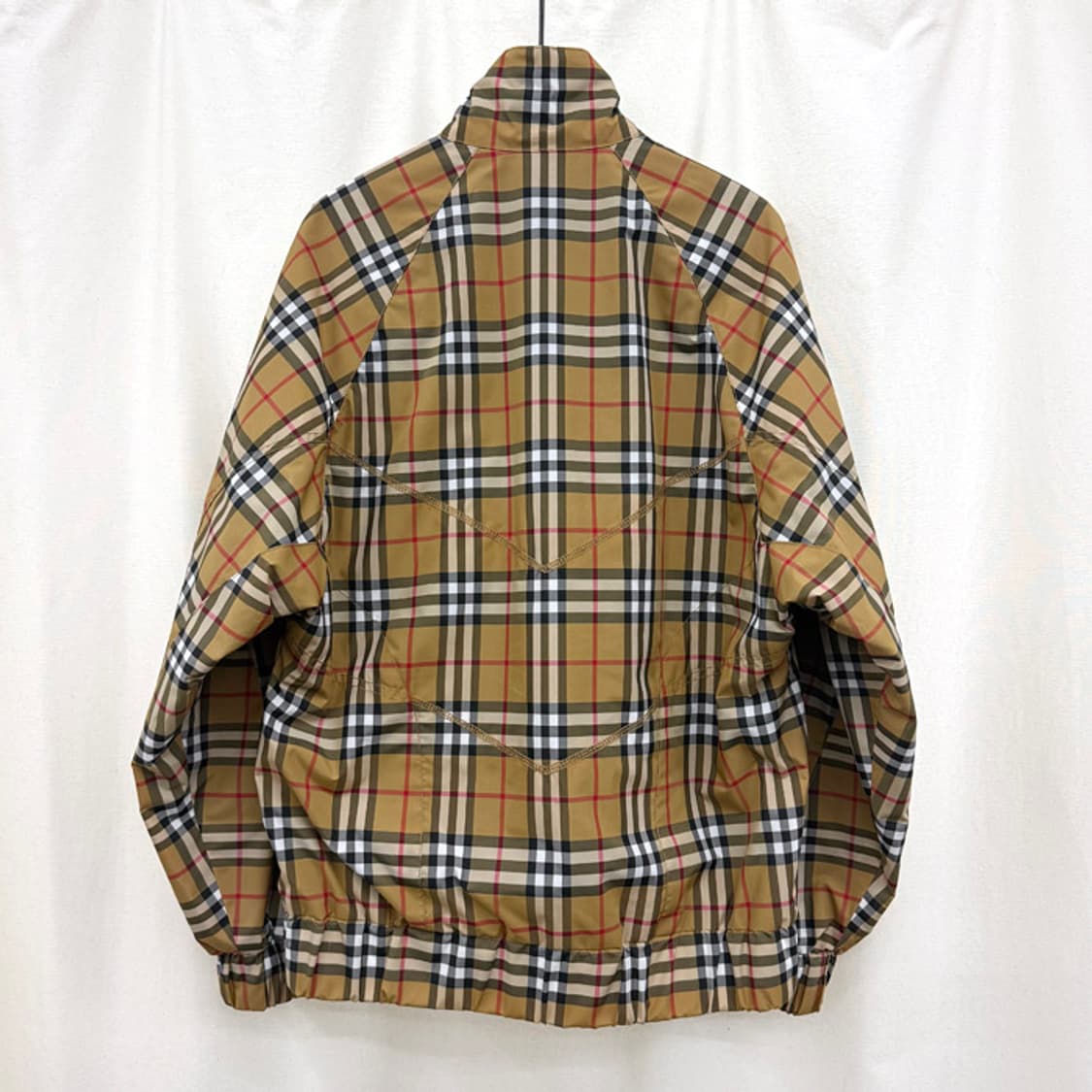 버버리 톱스티치 바람막이 자켓 상품이미지5