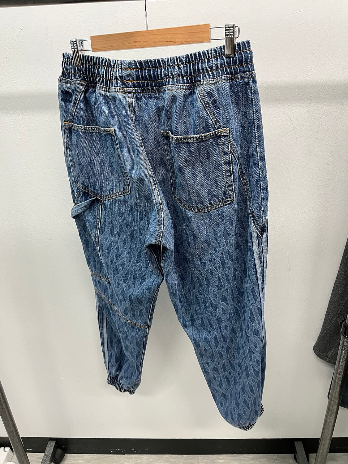 32) 아디다스 데님 조거팬츠  상품이미지6