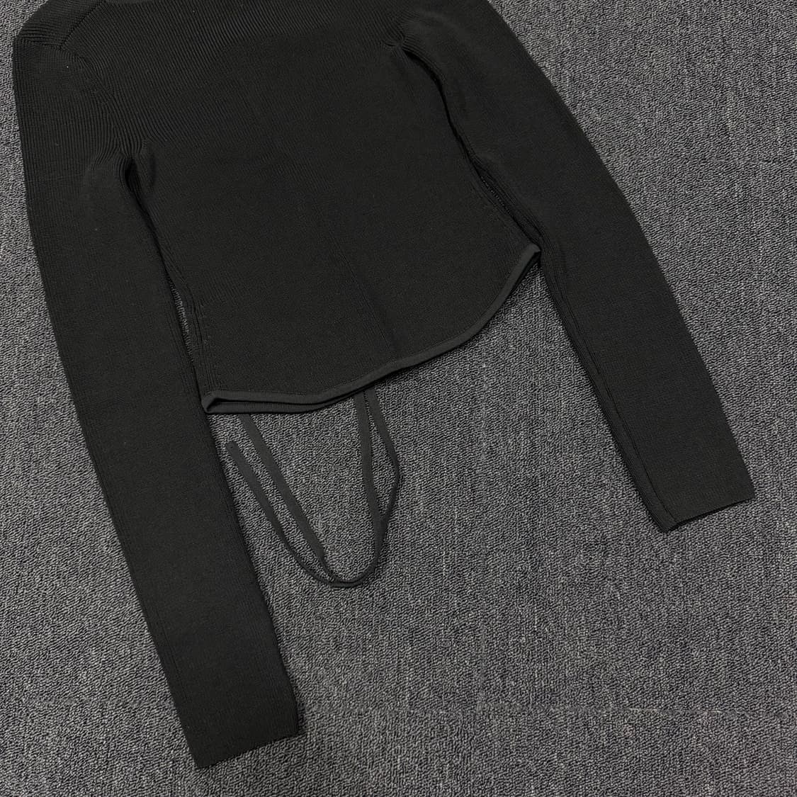 RECTO 렉토 시그니처 홀터넥 모나코 니트  상품이미지7