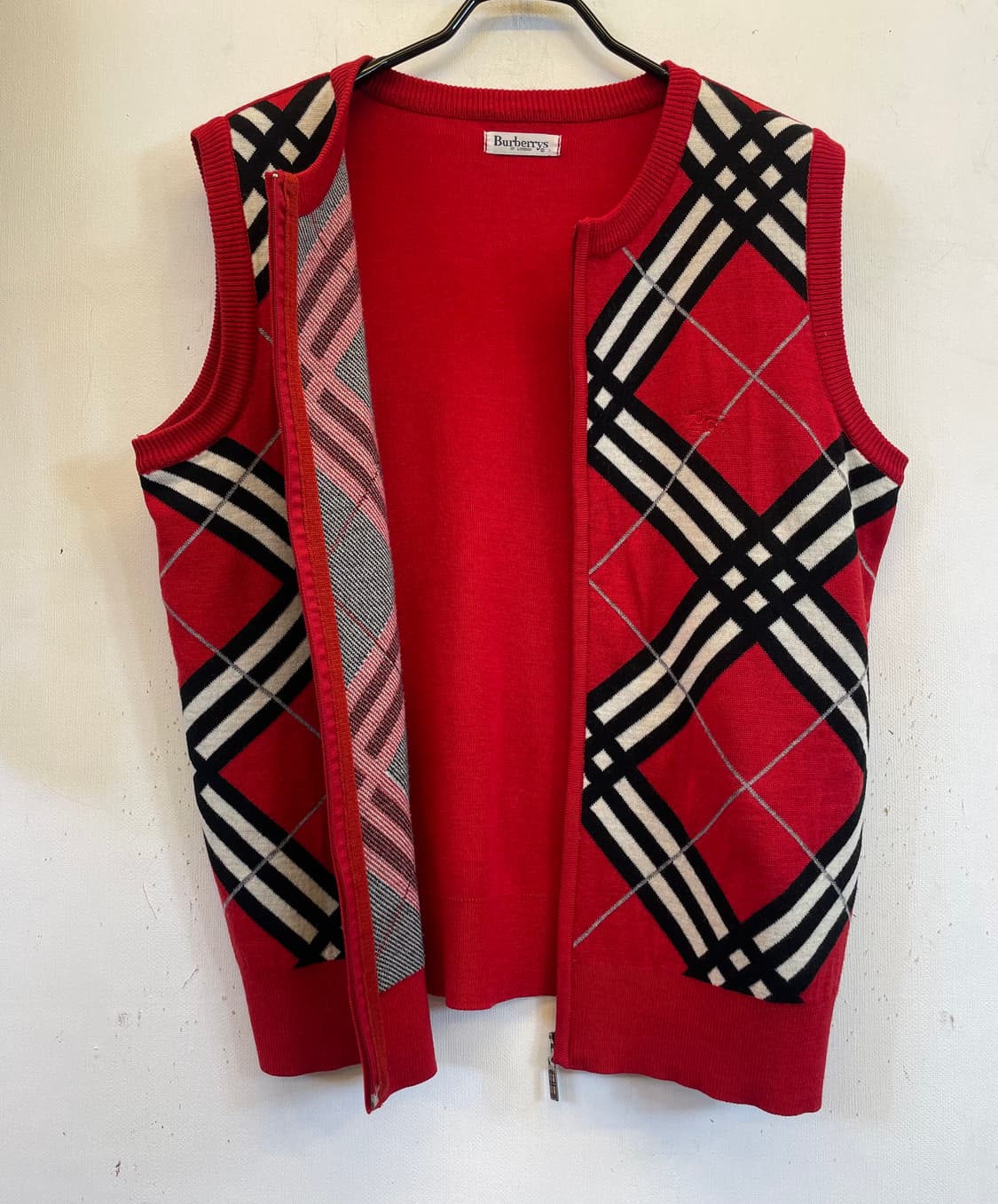 버버리 울니트조끼베스트 니트집업:) 체크조끼니트 울100% 상품이미지3