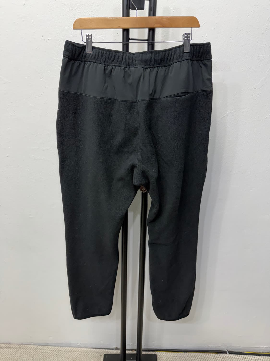 정품) 나이키 블랙 플리스 트레이닝 바지 XL 상품이미지4