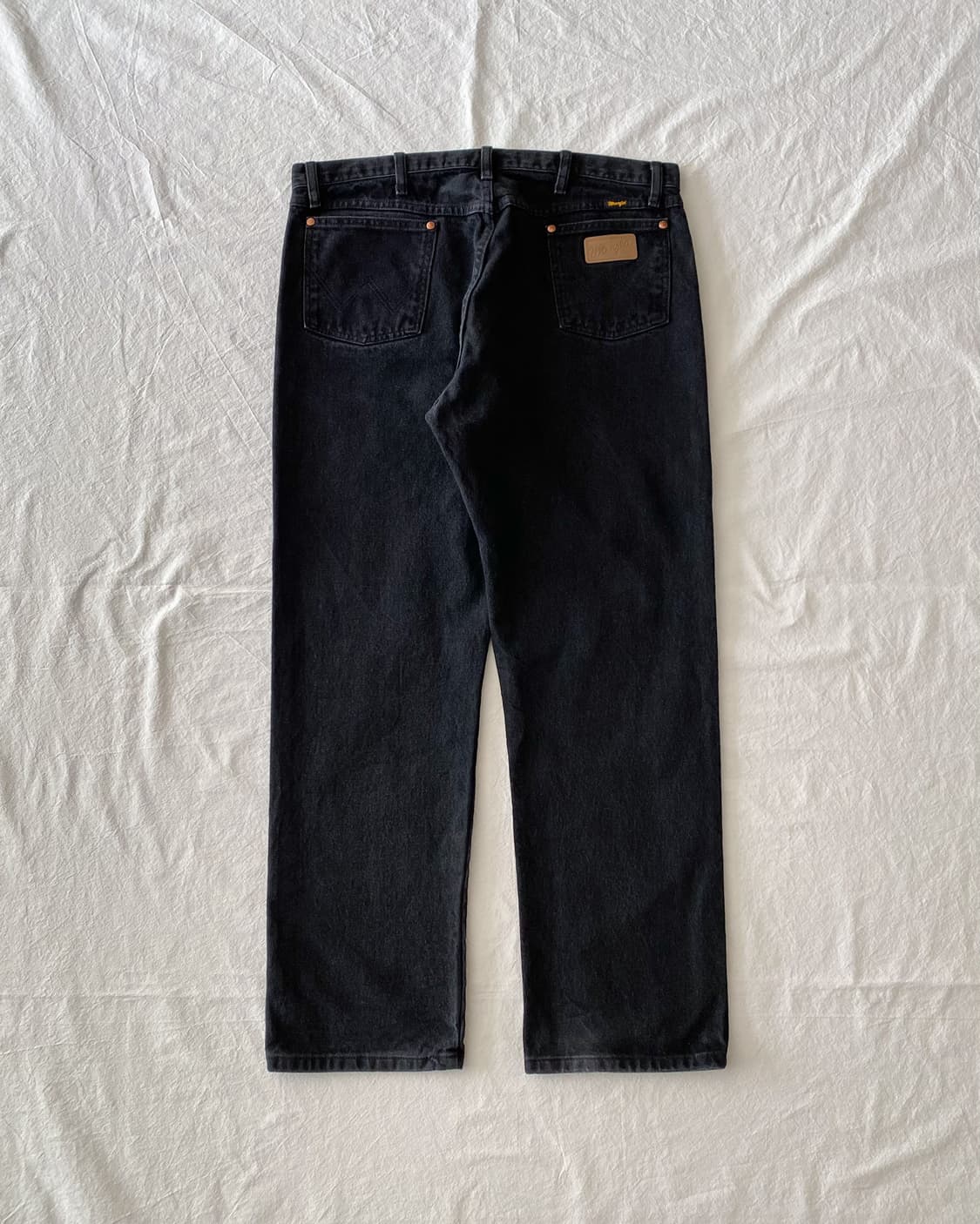 랭글러 블랙 데님 팬츠 상품이미지2