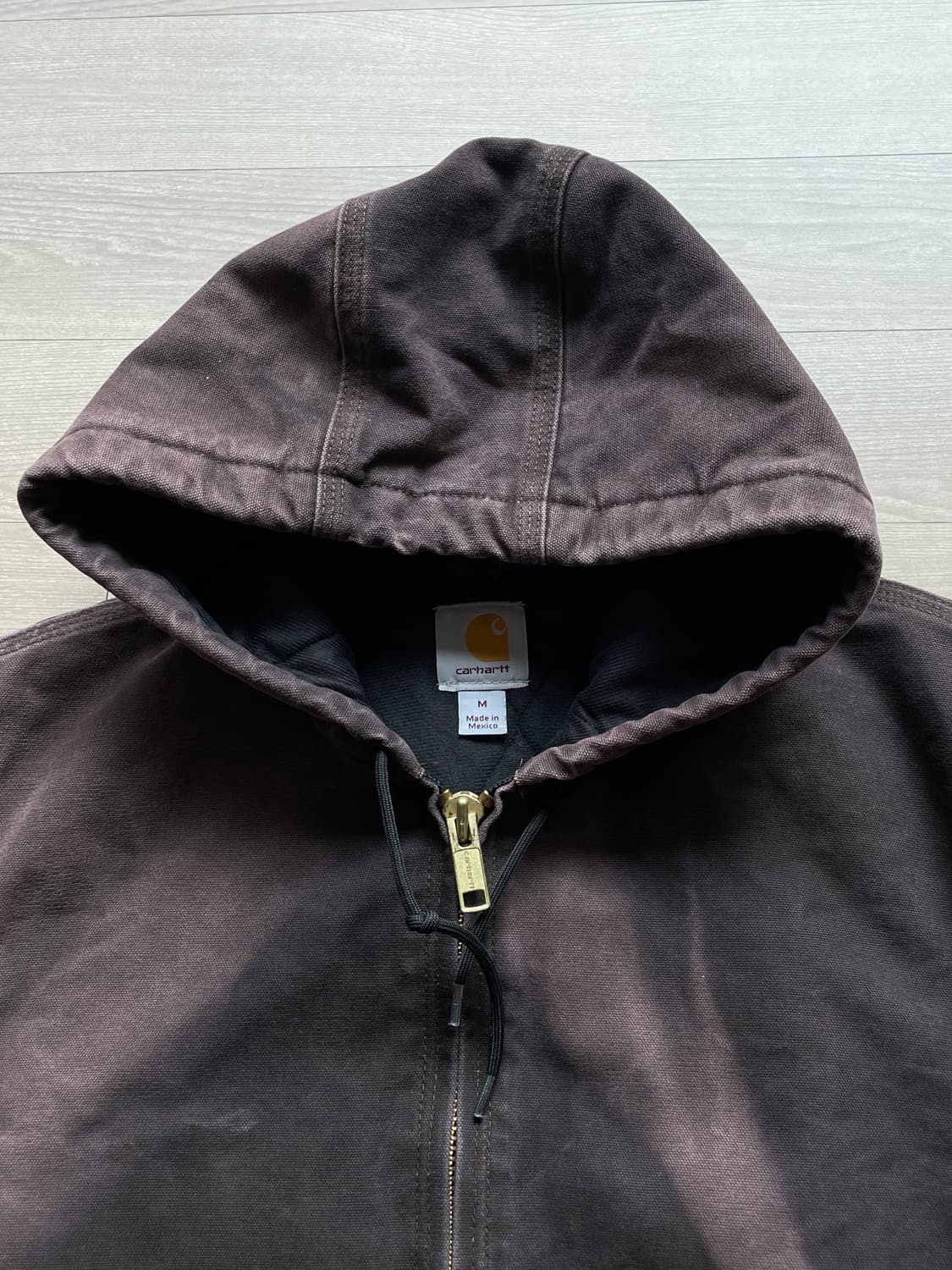 칼하트 j130 DKB 선페이딩 다크 브라운 액티브 자켓 샌드스톤 상품이미지4