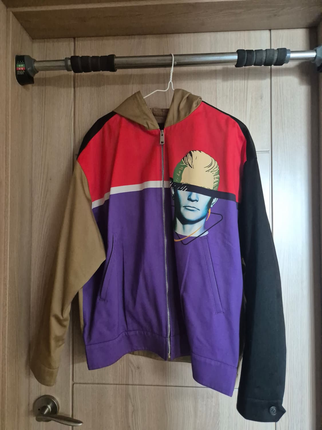 프라다 후디 자켓 SS20 컬렉션 피스 상품이미지3