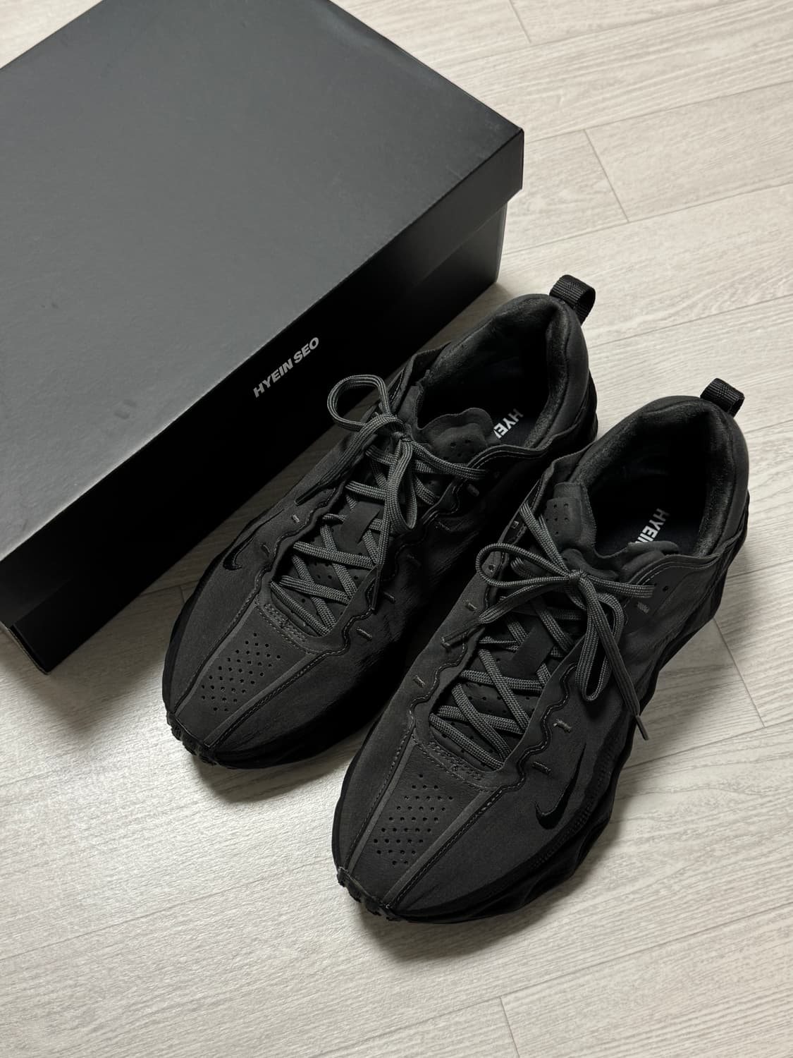 나이키 혜인서 아바 로버 275 상품이미지1