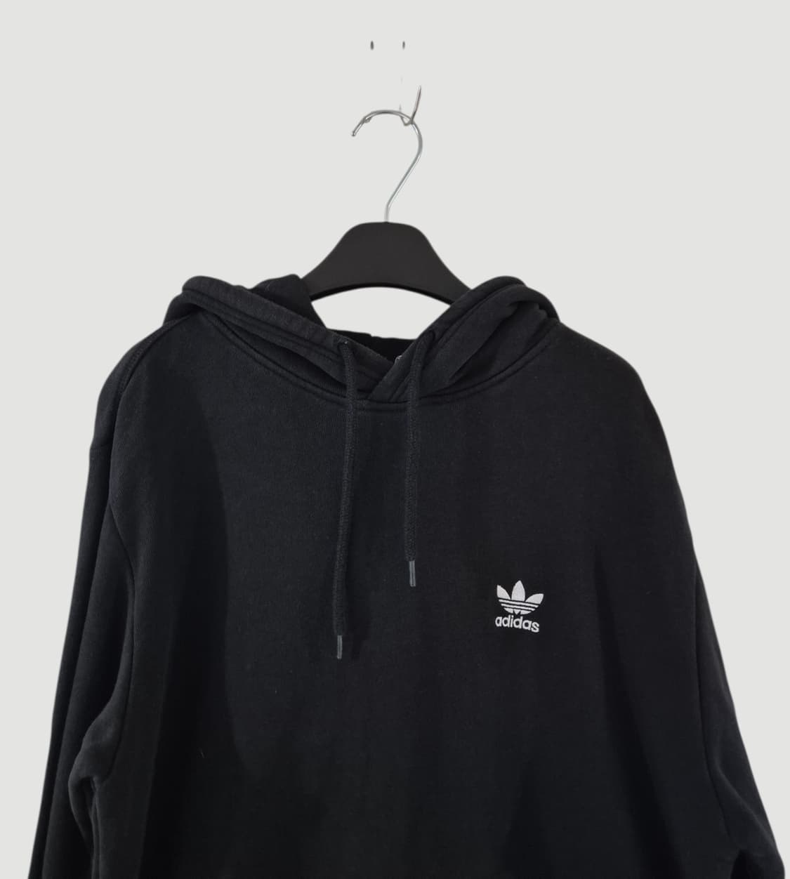 [100]아디다스 에센셜 후드티 상품이미지1
