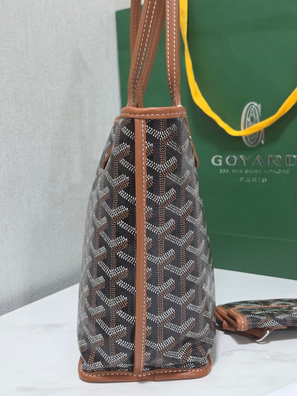 고야드 앙주 미니 백 Black Tan 상품이미지5