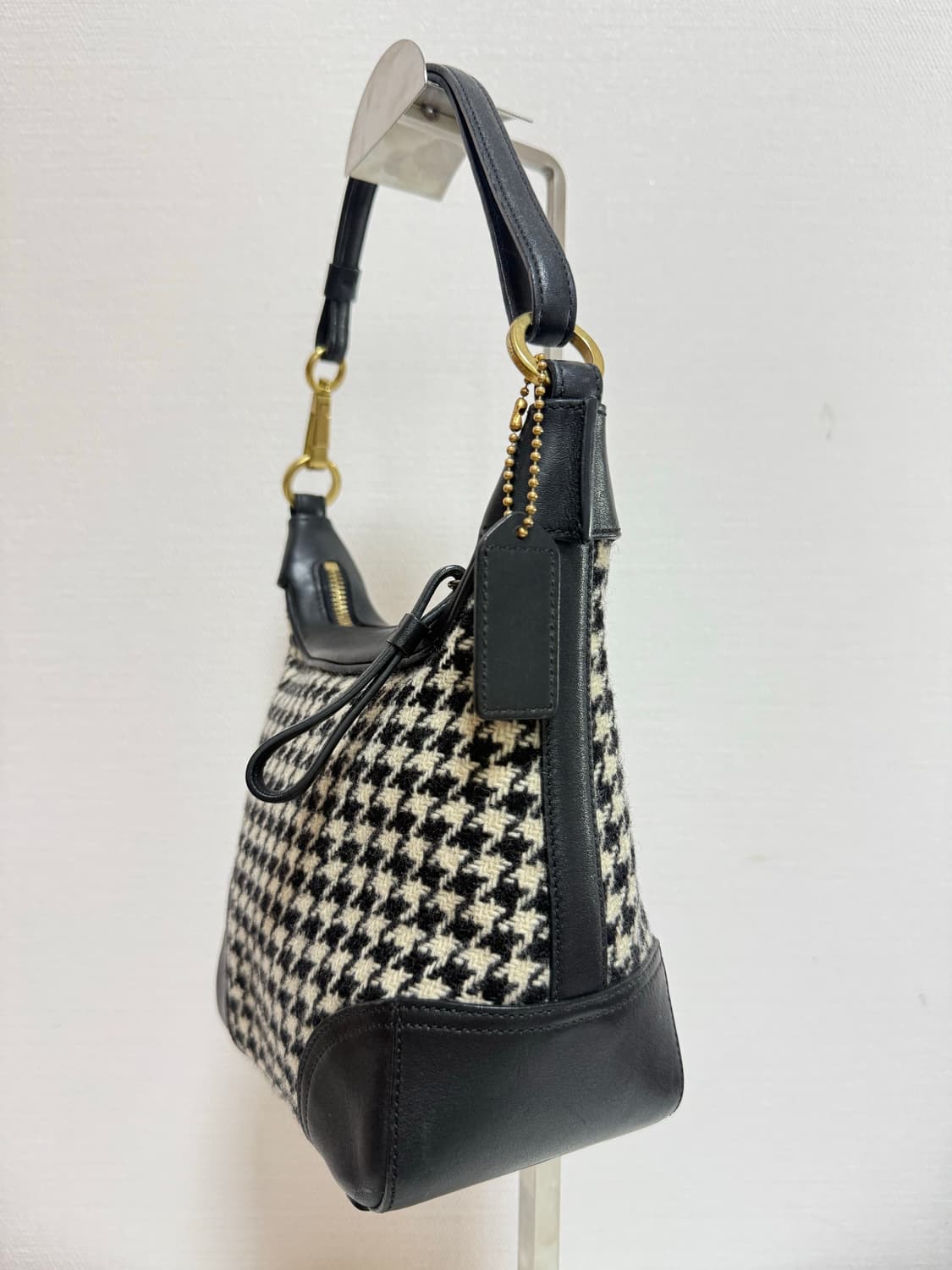 희귀⚡️y2k 코치 울 하운드체크 백 상품이미지3