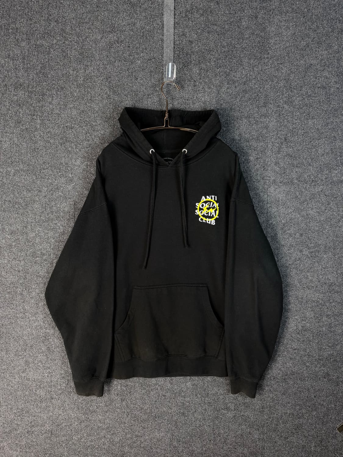 안티소셜클럽 X 프라그먼트 후드티 상품이미지2