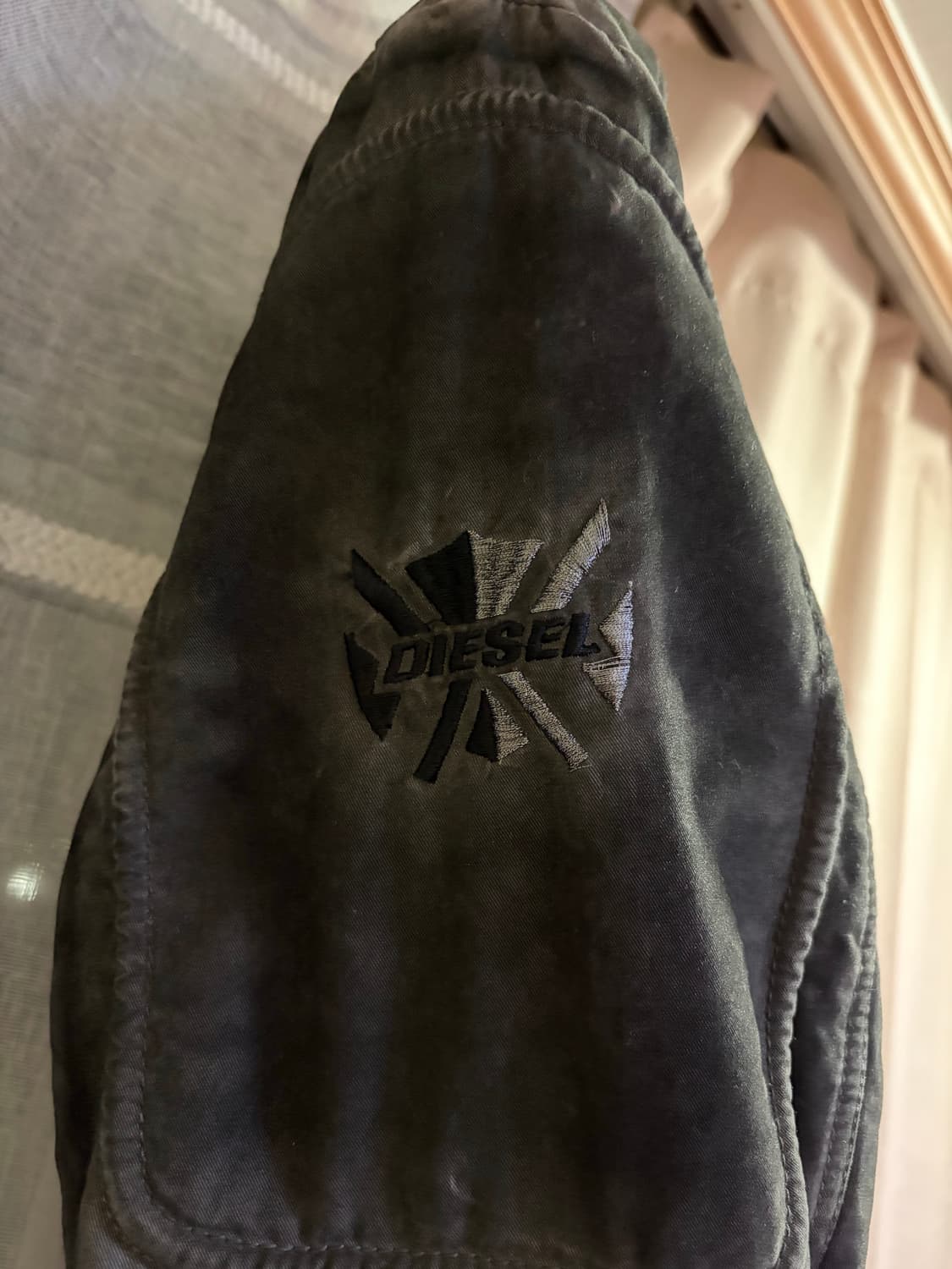 디젤 딥 그레이 숄더 로고 워싱 코튼 바이커 자켓 상품이미지3