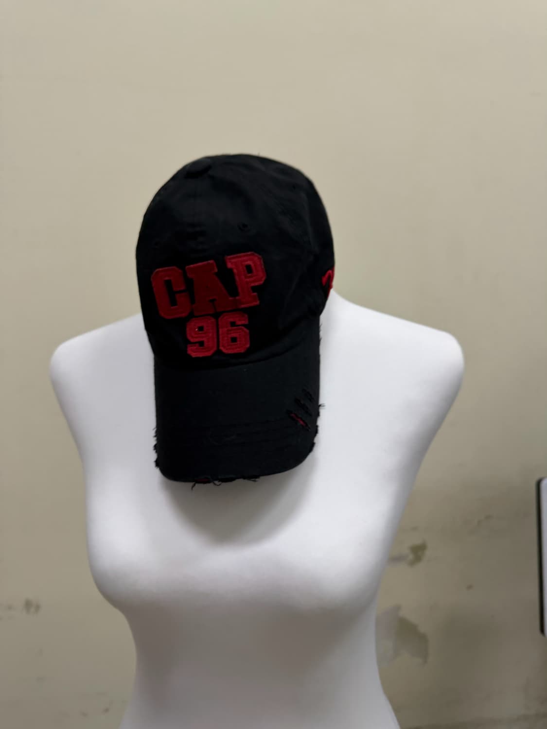 유일매물 GAP 검빨 빈티지 볼캡 상품이미지1