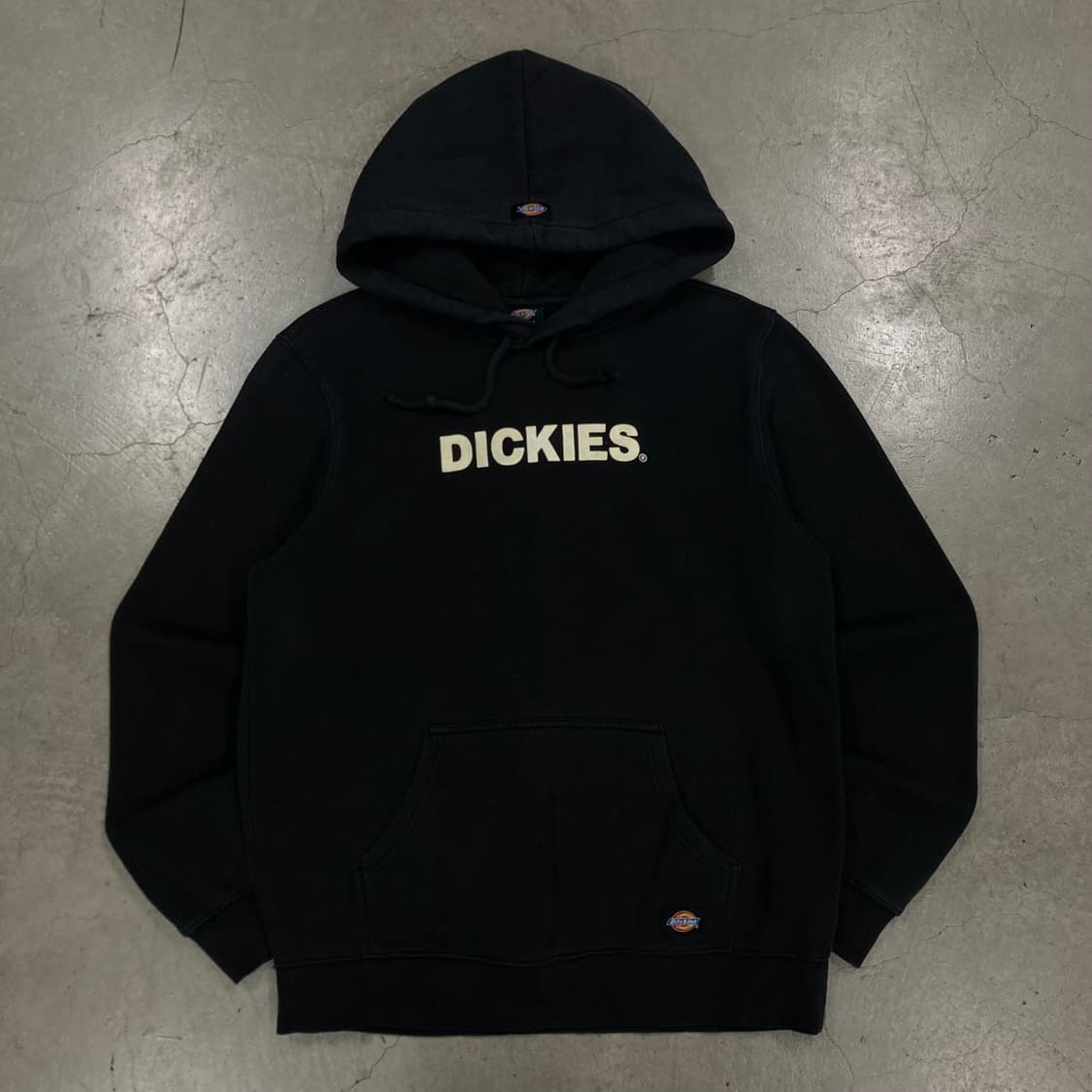 디키즈 블랙 컬러 스펠아웃 후드티 상품이미지1