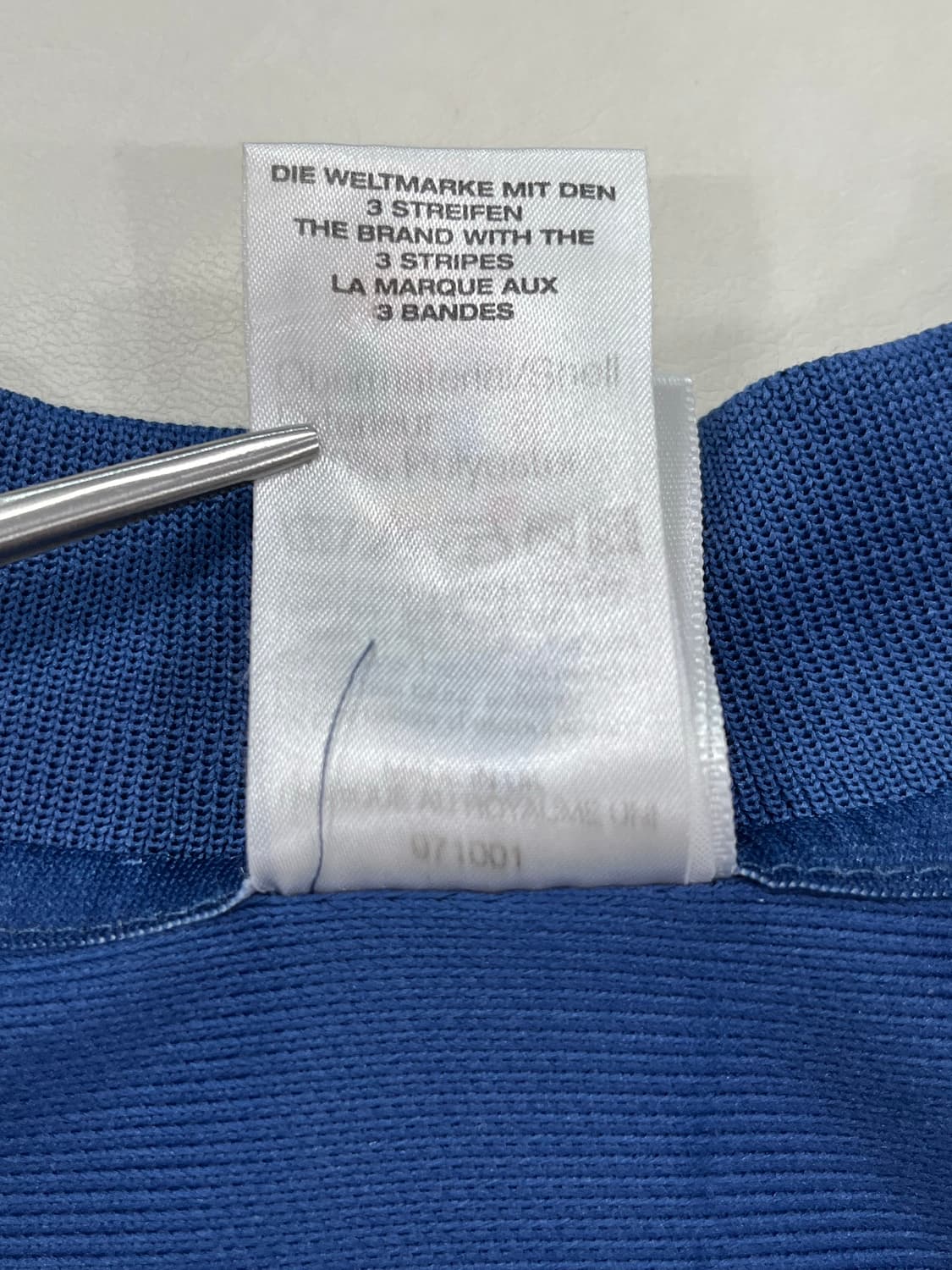 아디다스 01-02 뉴캐슬 유나이티드 FC 어웨이 앨런 시어러 상품이미지4