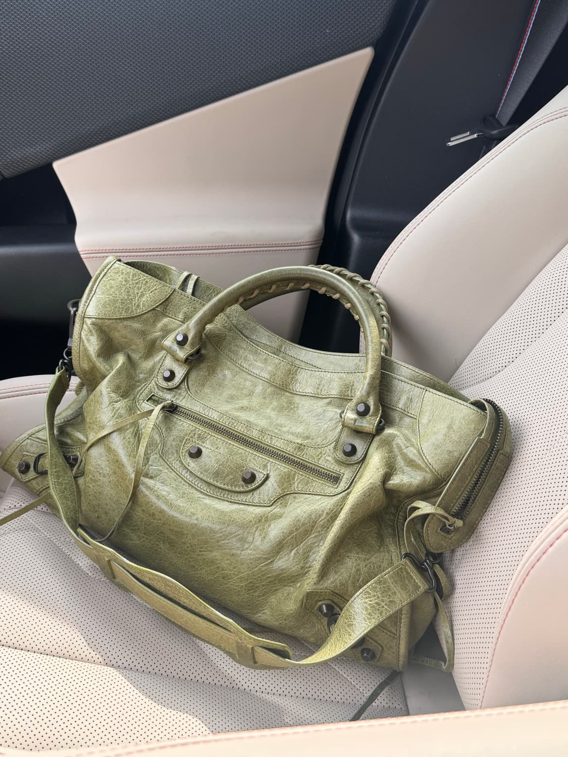 발렌시아가 빈티지 시즌색상 시티백 미디움 상품이미지9