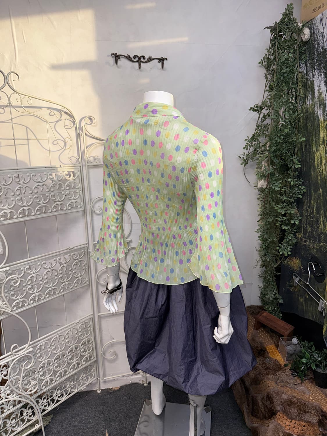 Green candy dot pleats blouse  상품이미지6