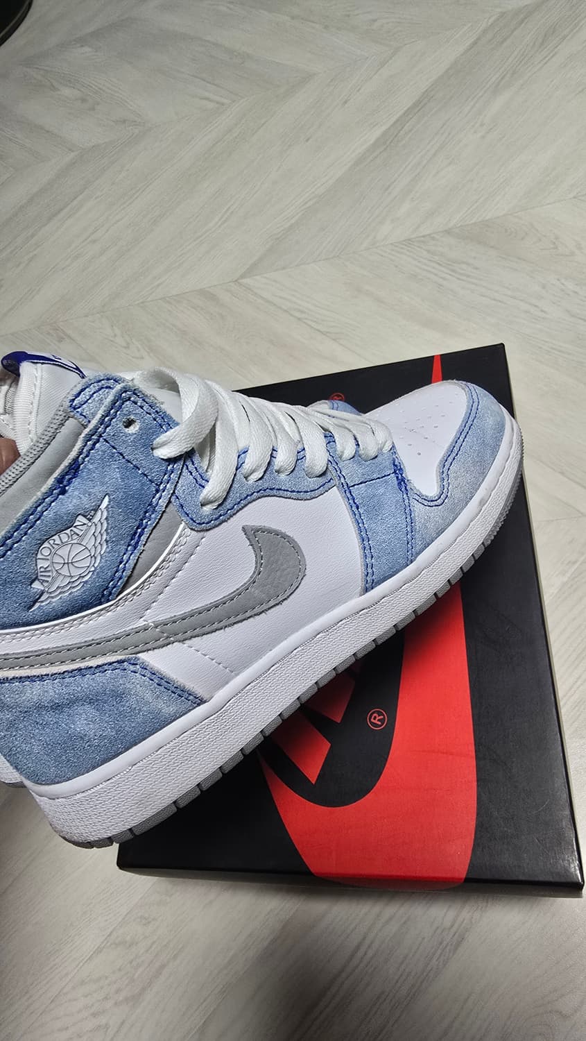 조던1 하이 하이퍼로얄 235사이즈 상품이미지10