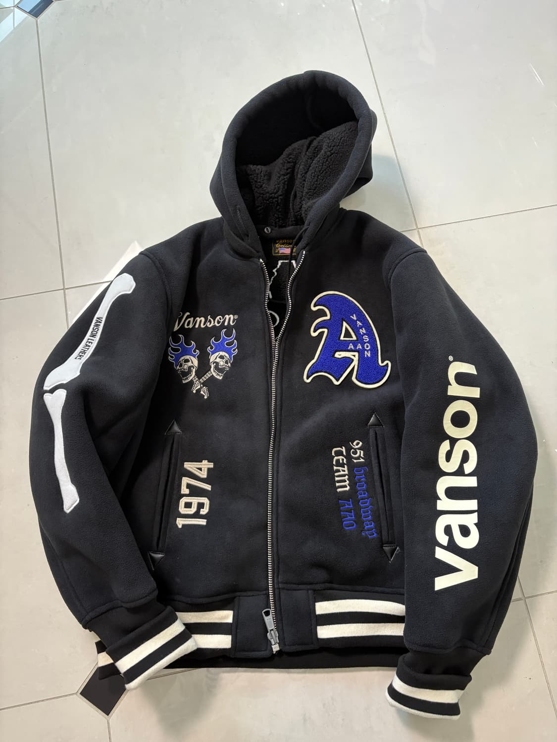 예약/ X AAO crop varsity jacket 크롭 바시티 자켓 상품이미지4