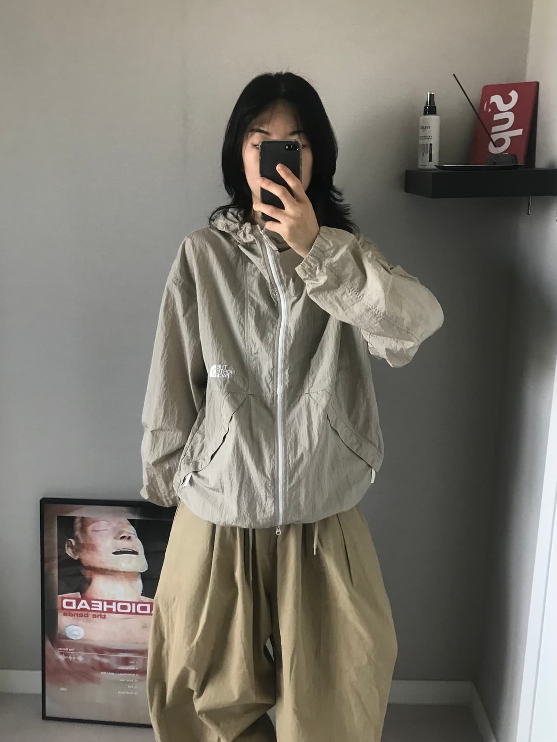 노스페이스 로고 나일론 베이지 바람막이 자켓 상품이미지3