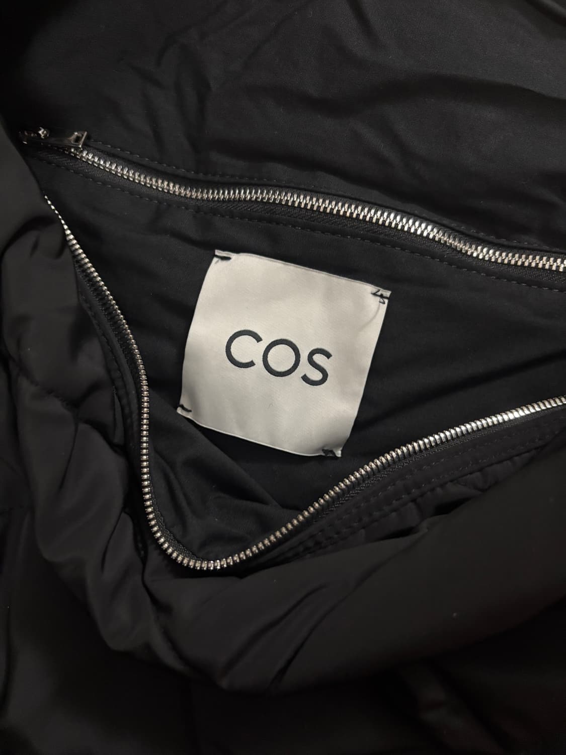 코스 다이아몬드 퀼티드 오버사이즈 숄더백 퀼팅백 상품이미지3