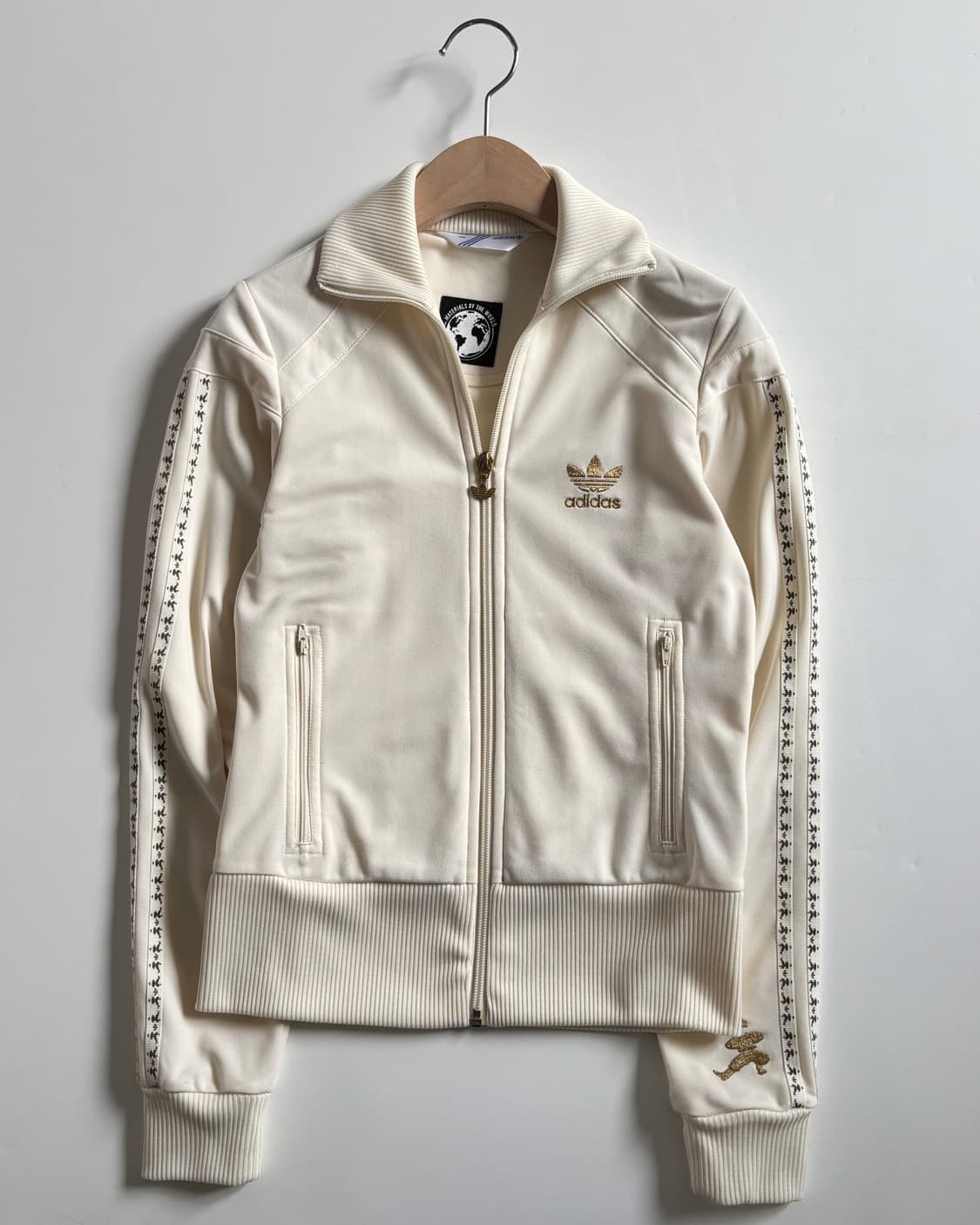 Adidas 아디다스 크림컬러 러시아 트랙탑 상품이미지1