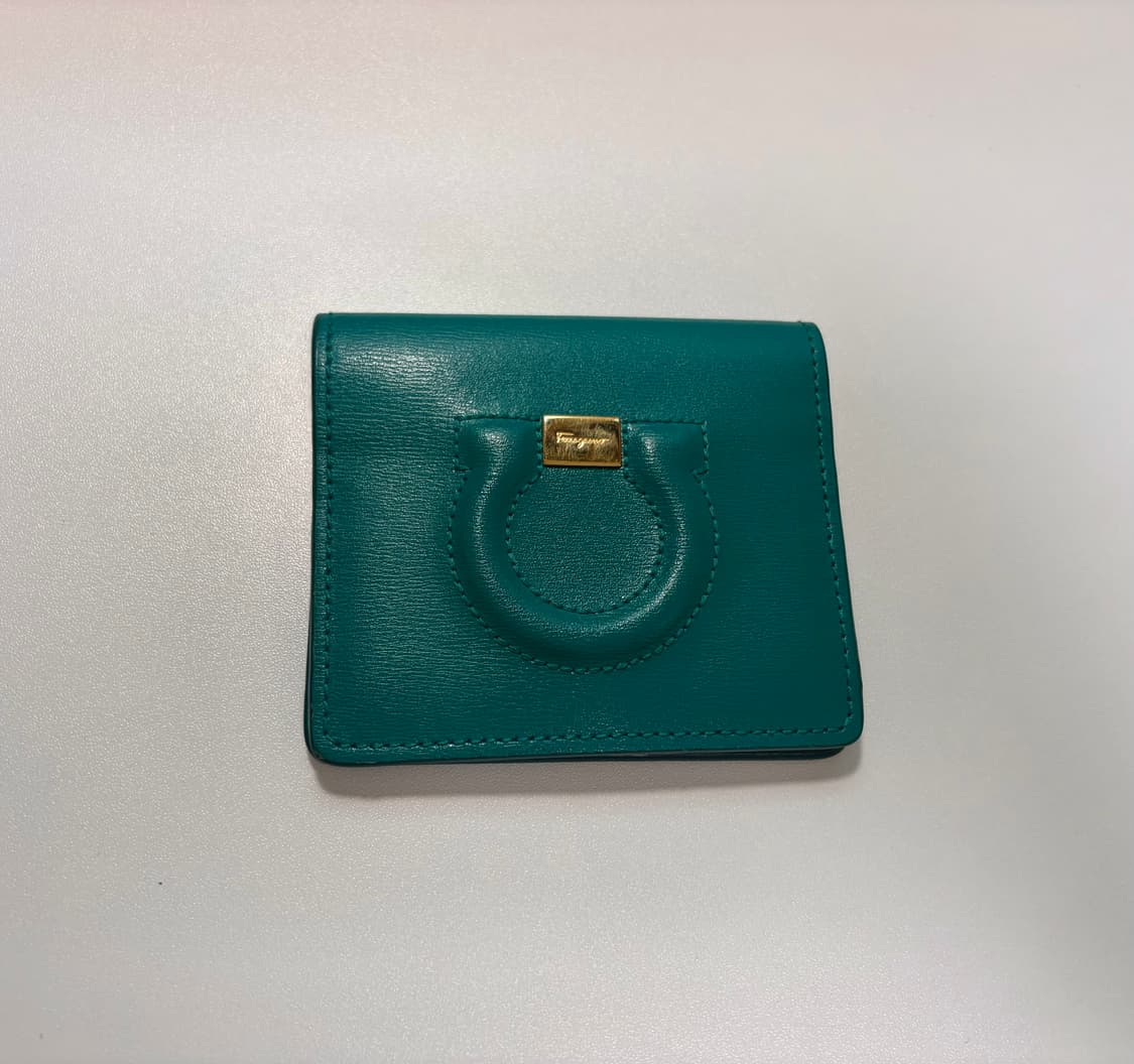 페라가모 카드지갑 상품이미지1