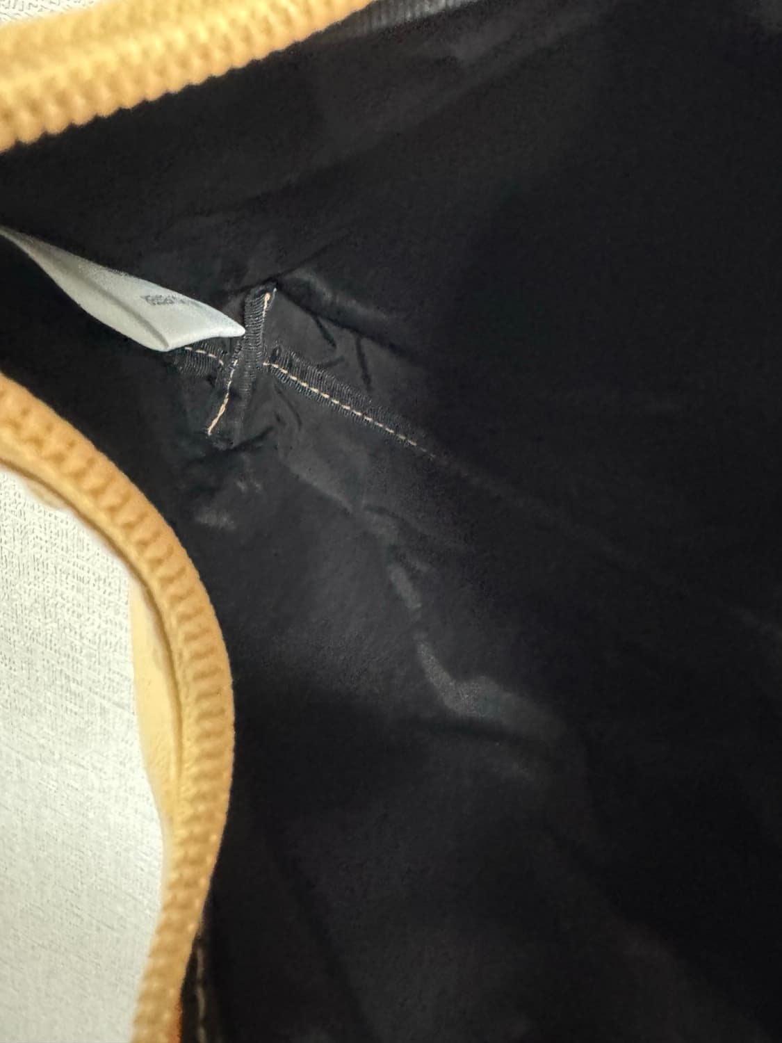 이미스 에나멜 호보백 상품이미지4