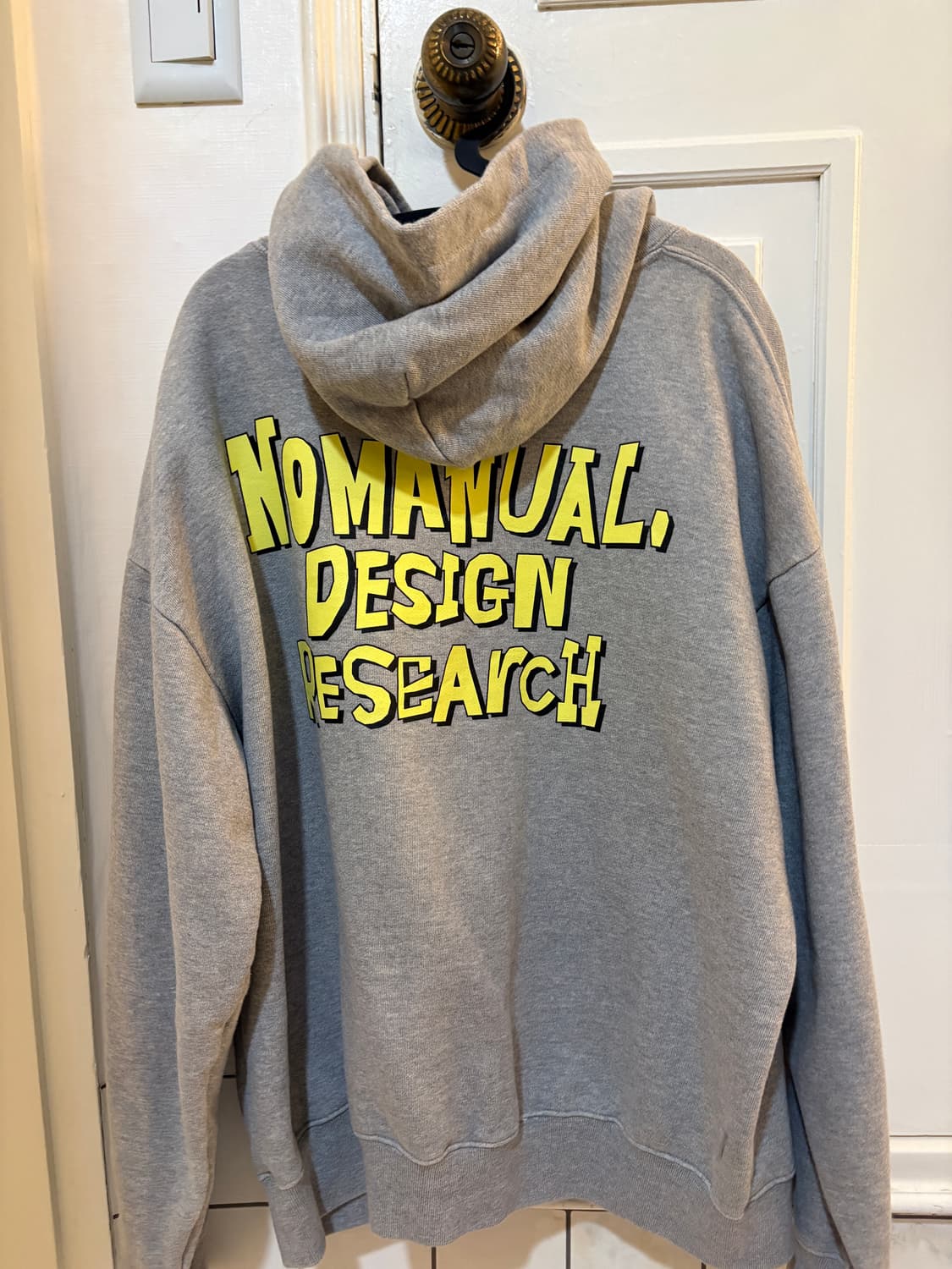 노매뉴얼 후드티 상품이미지2