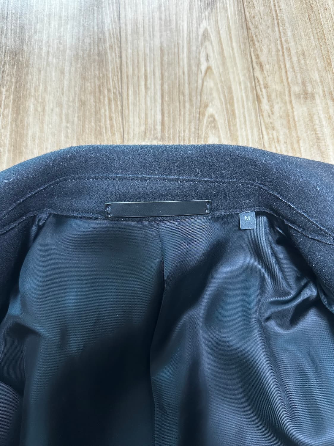 띠어리 20fw 롭슨코트 블랙 M 사이즈 상품이미지4