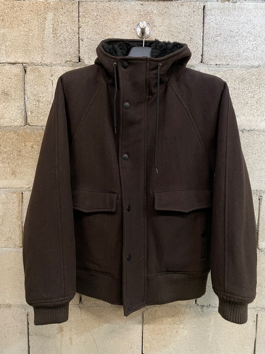 칼하트 퍼 후드 울 봄버 자켓 상품이미지1