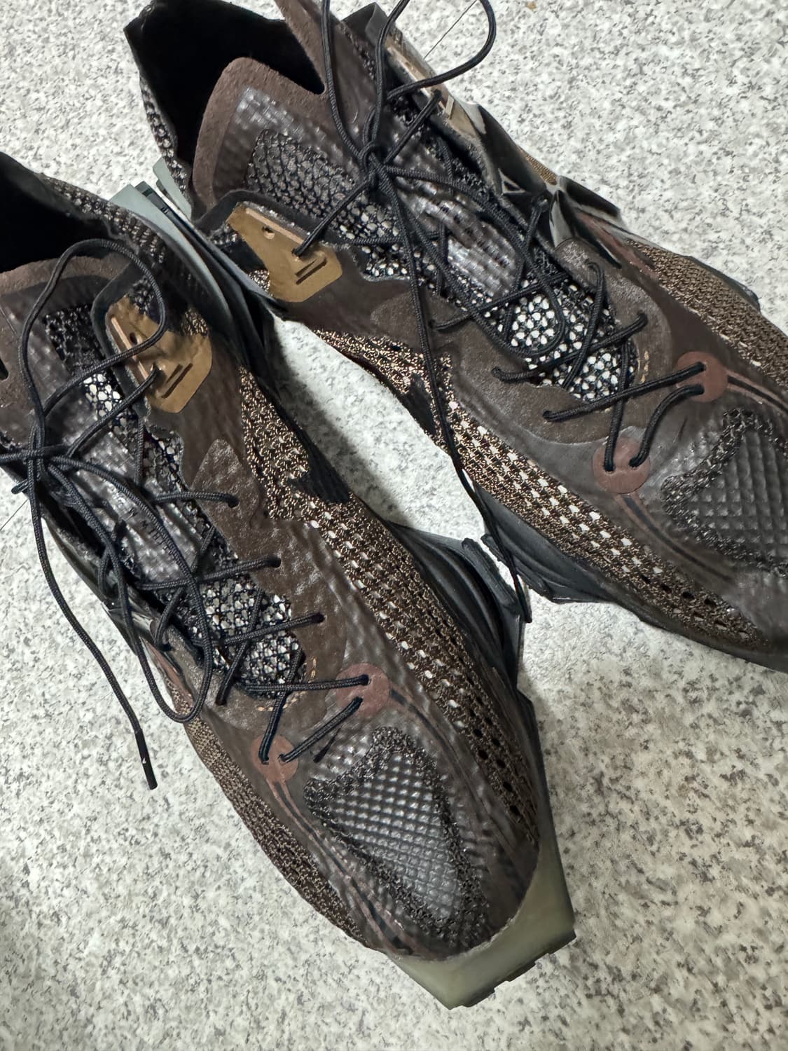 나이키 x 매튜 M 윌리엄스 줌 004 바로크 275사이즈 팝니다 상품이미지1