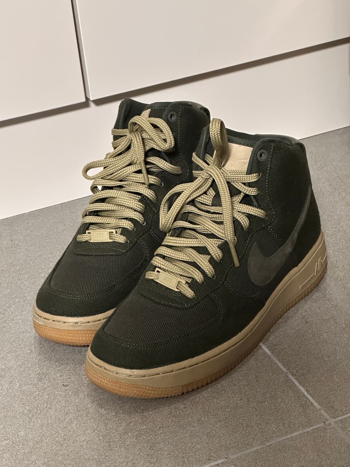 Nike Air Force 1 High UT 260 상품이미지1