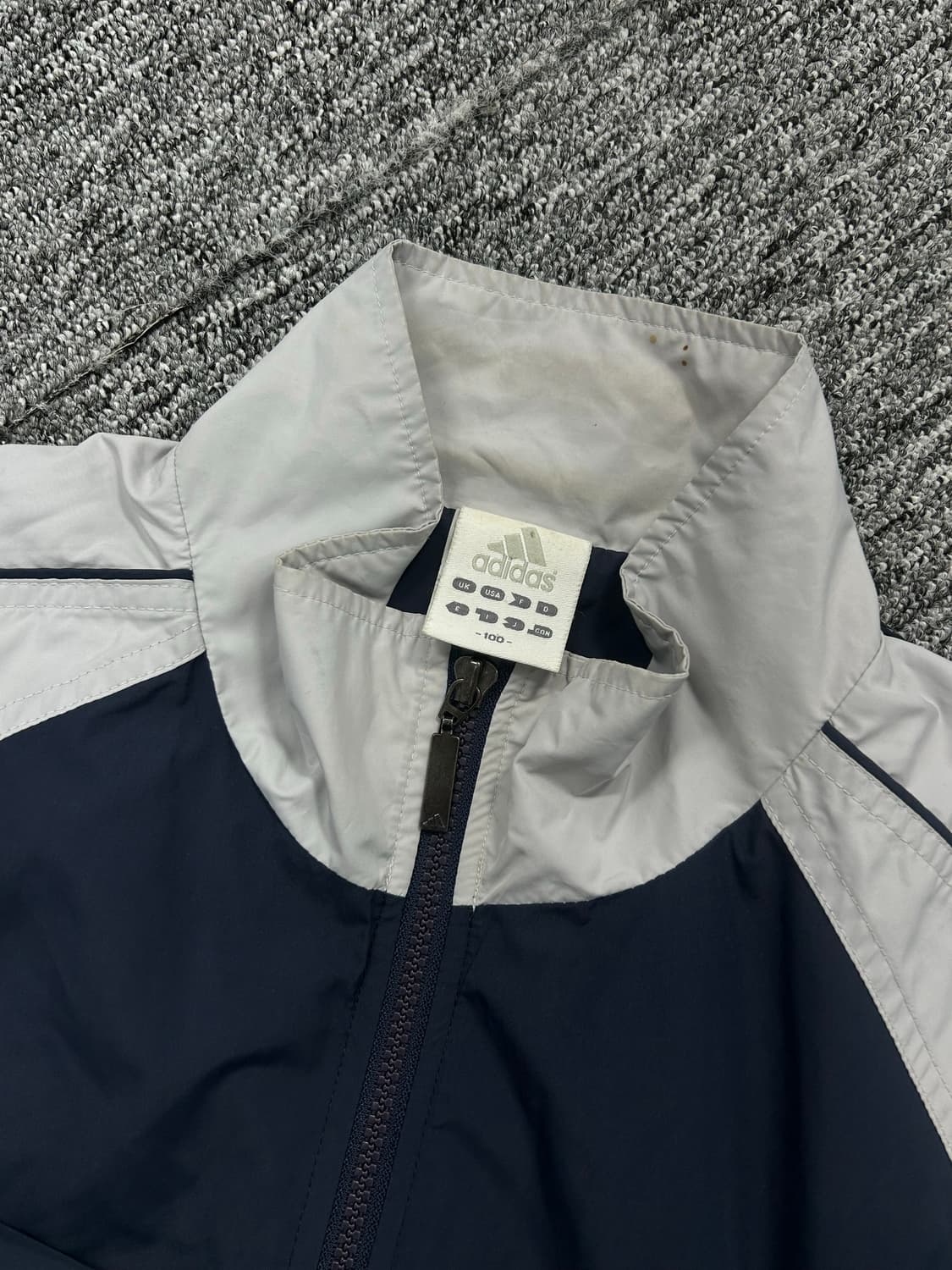 아디다스 90s 네이비 그레이 바람막이 L 상품이미지5