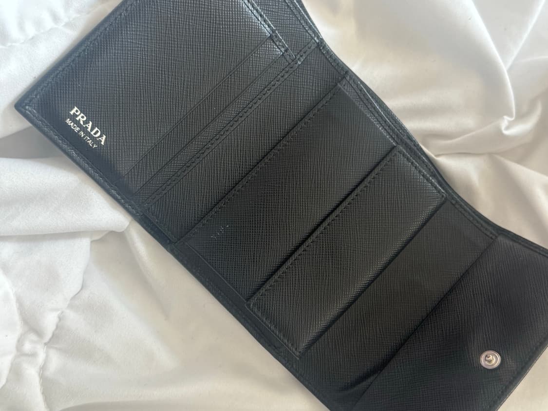 프라다 사피아노 메탈 지갑 상품이미지3