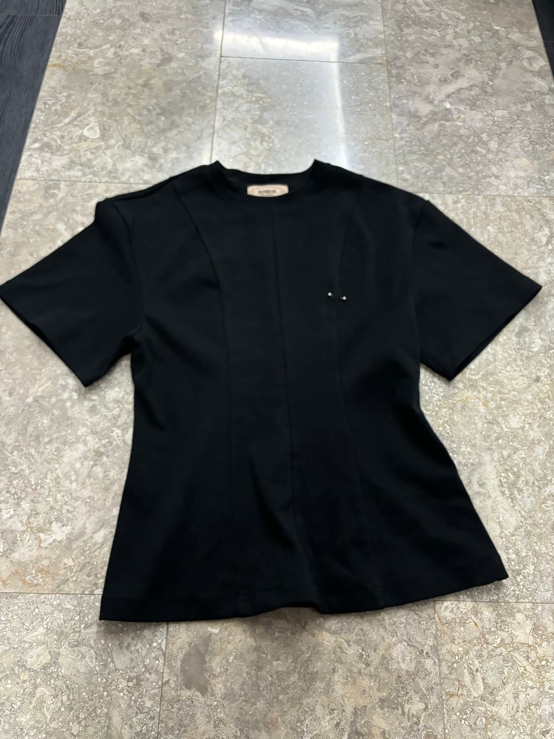 코튼 피어싱 디테일 티셔츠 상품이미지5