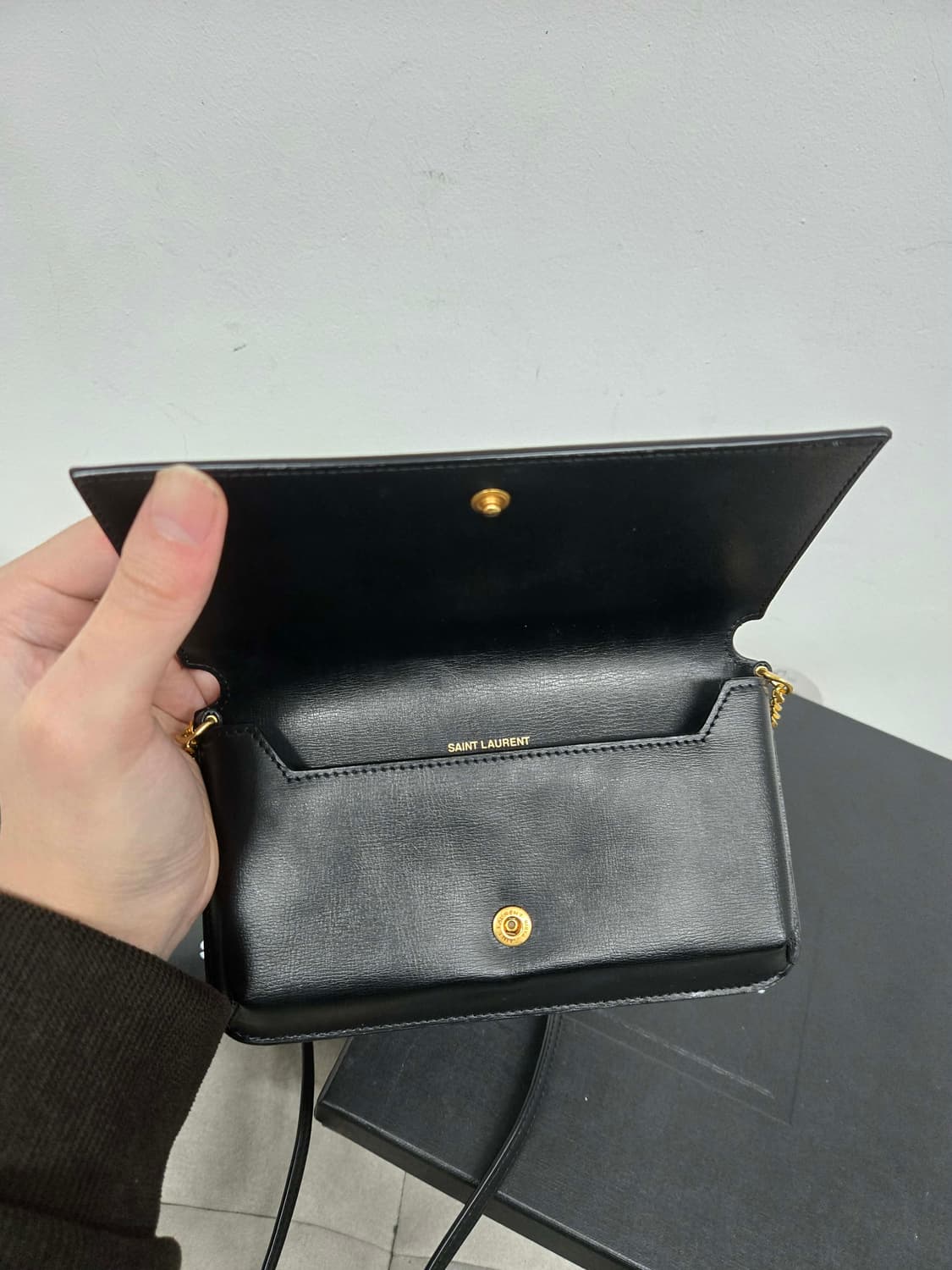 [보증서 정품] 입생로랑 폰홀더백 상품이미지2