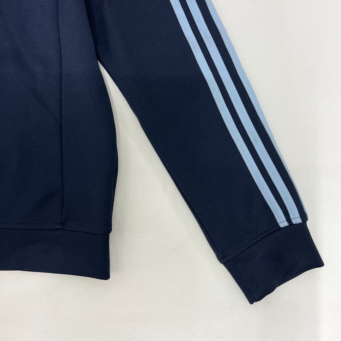 아디다스 네이비 삼선 트랙탑  상품이미지3