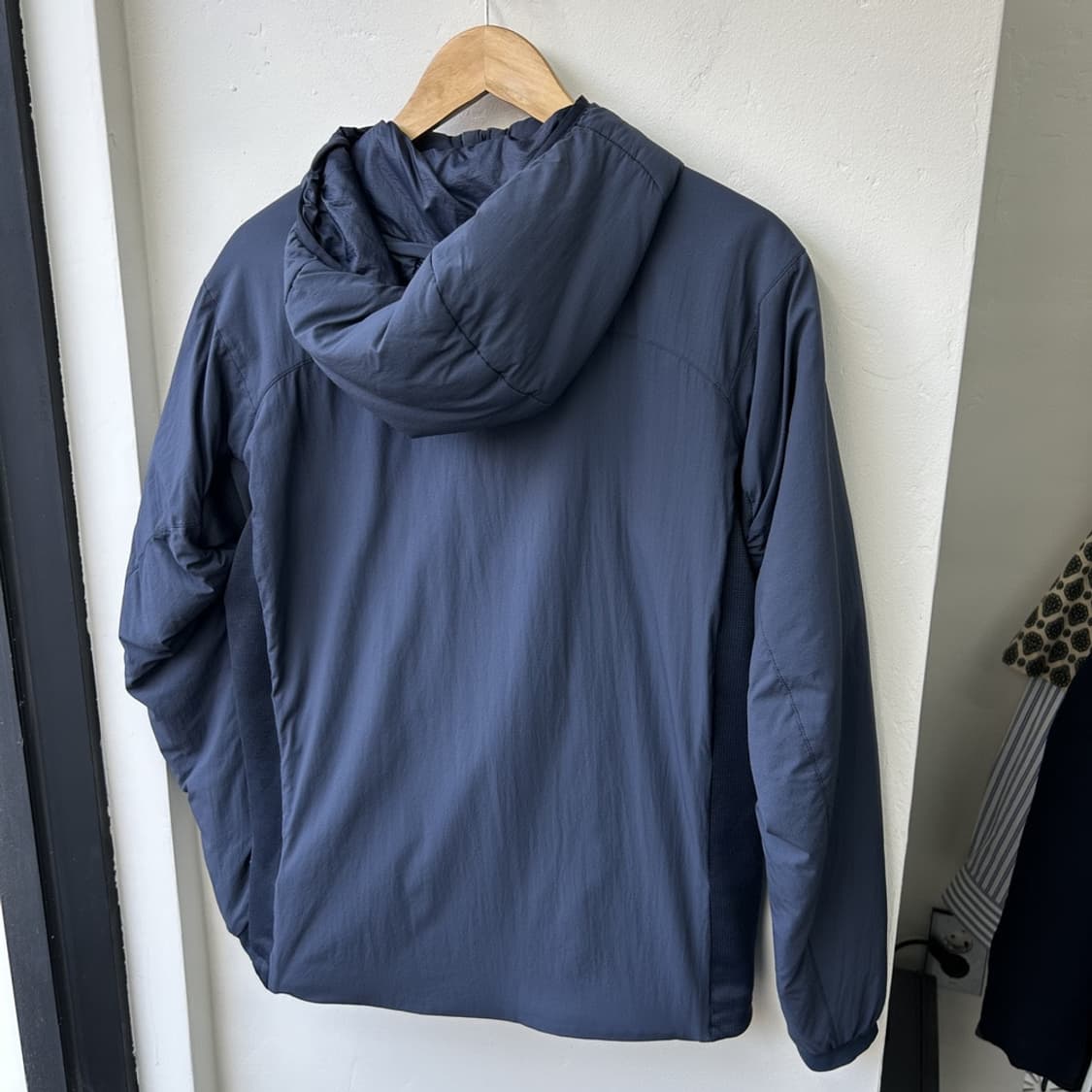 15701 - 아크테릭스 아톰 LT 후디 자켓 상품이미지4