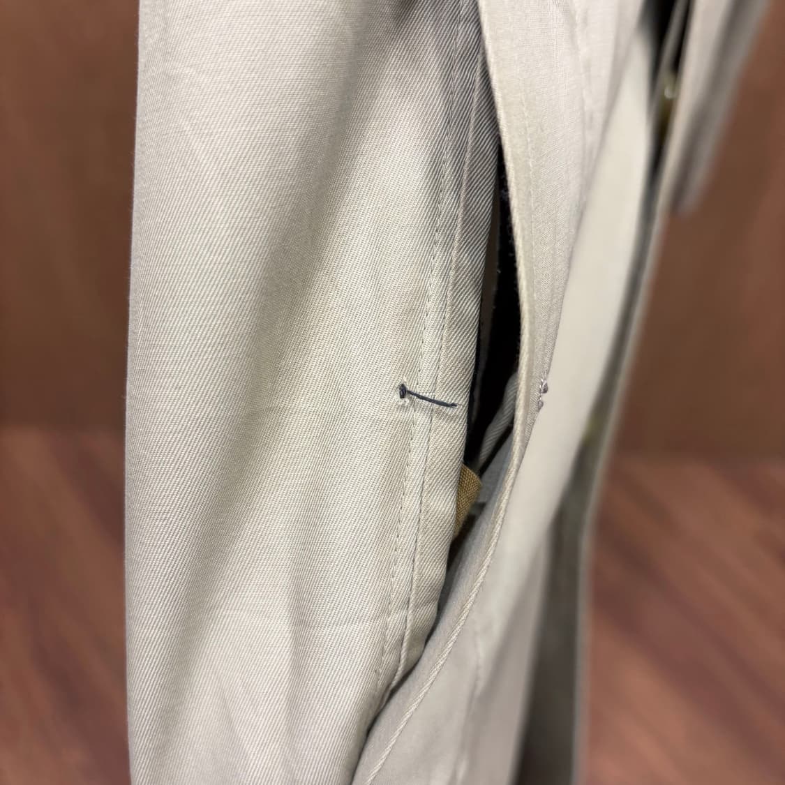 버버리 롱 트렌치 코트 히든 버튼업 히든 포켓 디테일 베이지 상품이미지9