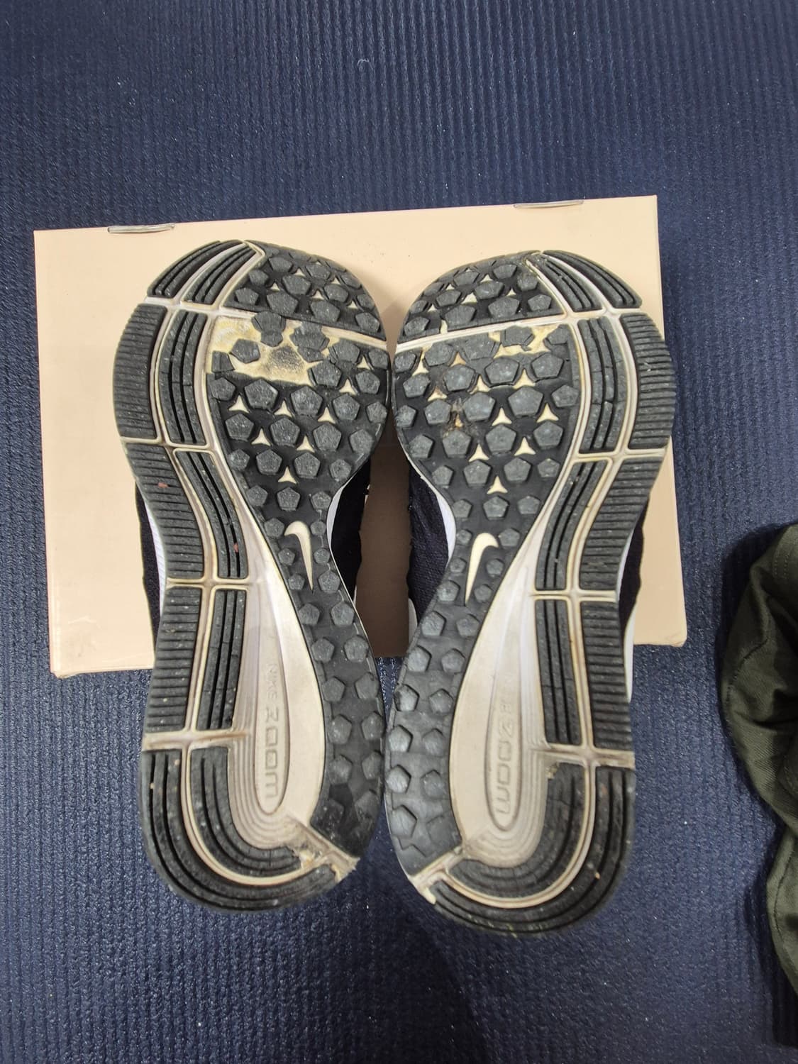 나이키 페가수스 33 러닝화 285 상품이미지9