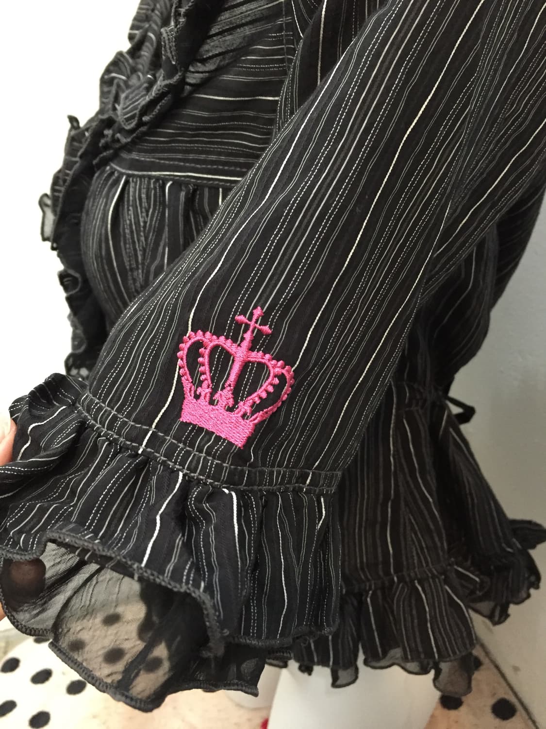 알곤퀸즈 고스 공겜여주 프릴 블라우스 상품이미지4